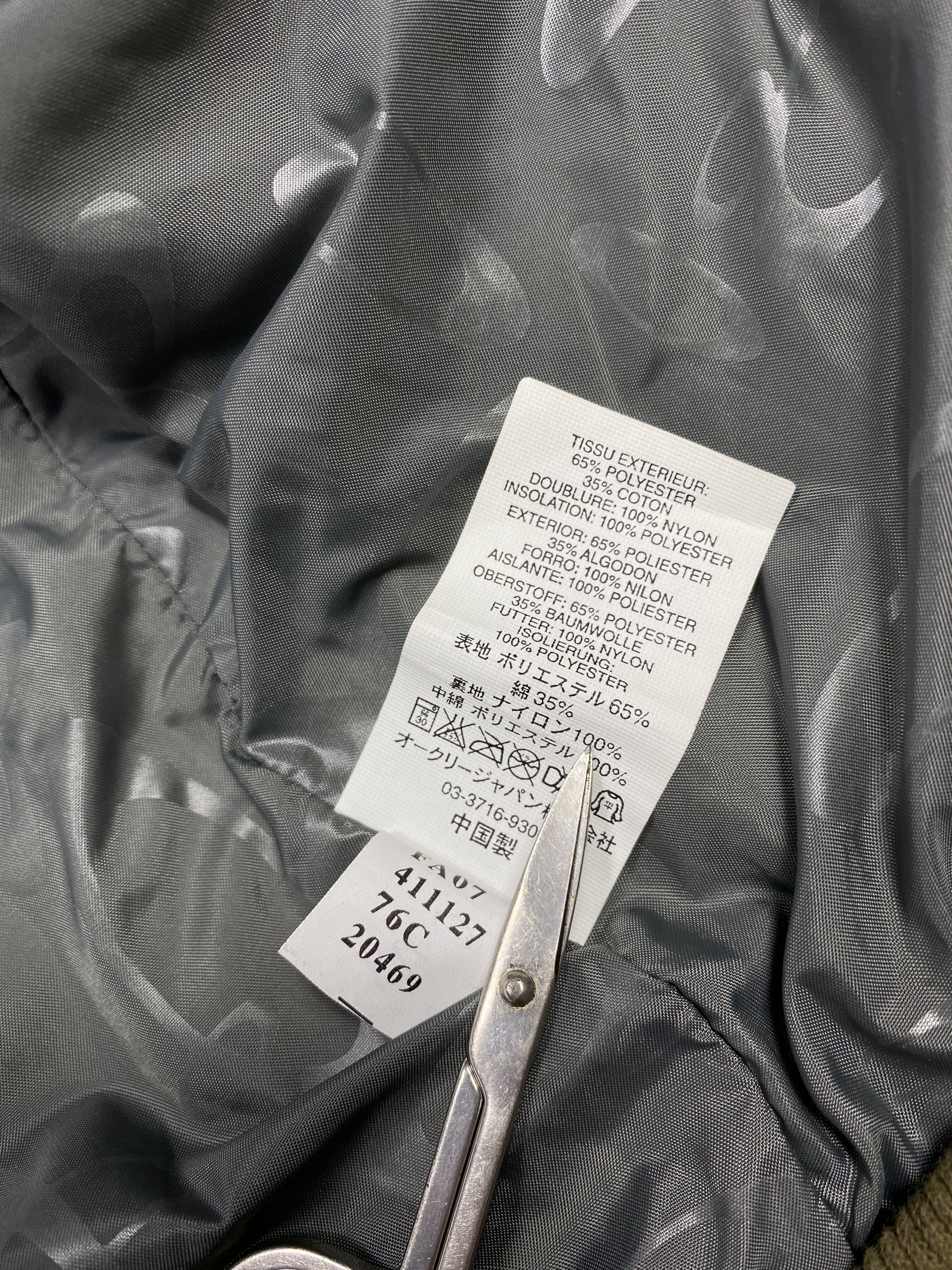 Japanese Brand × Oakley Oakley Y2K Military Multipocket Utility Padded Bomber Size US M / EU 48-50 / 2 - 10 Thumbnail