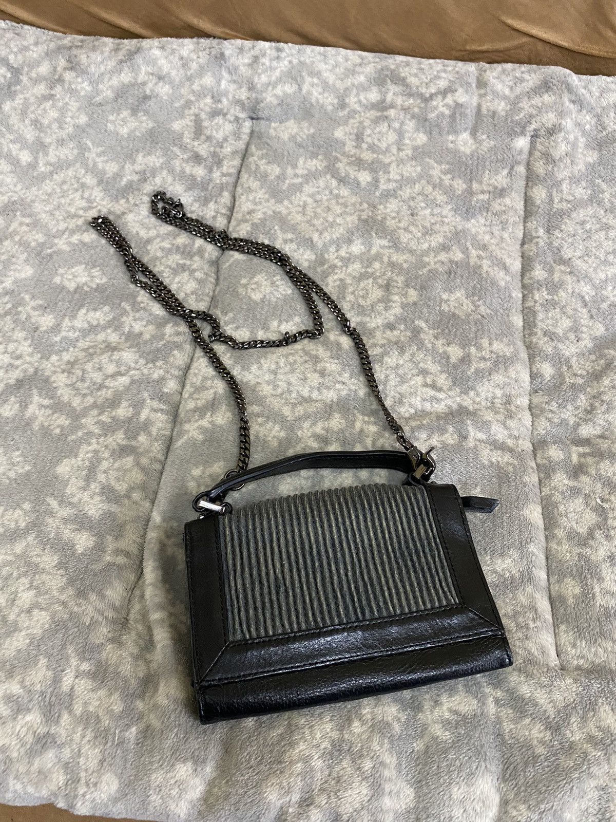 Designer × Diesel × If Six Was Nine Steals💥 Diesel Iron Chain Sling Bag Size ONE SIZE - 5 Thumbnail