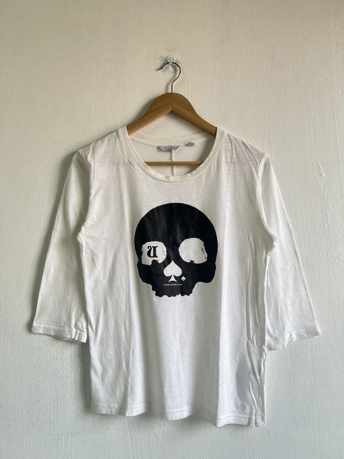 Undercover × Uniqlo UNIQLO X UNDERCOVER SKULL TEE Size US S / EU 44-46 / 1 - 1 Thumbnail