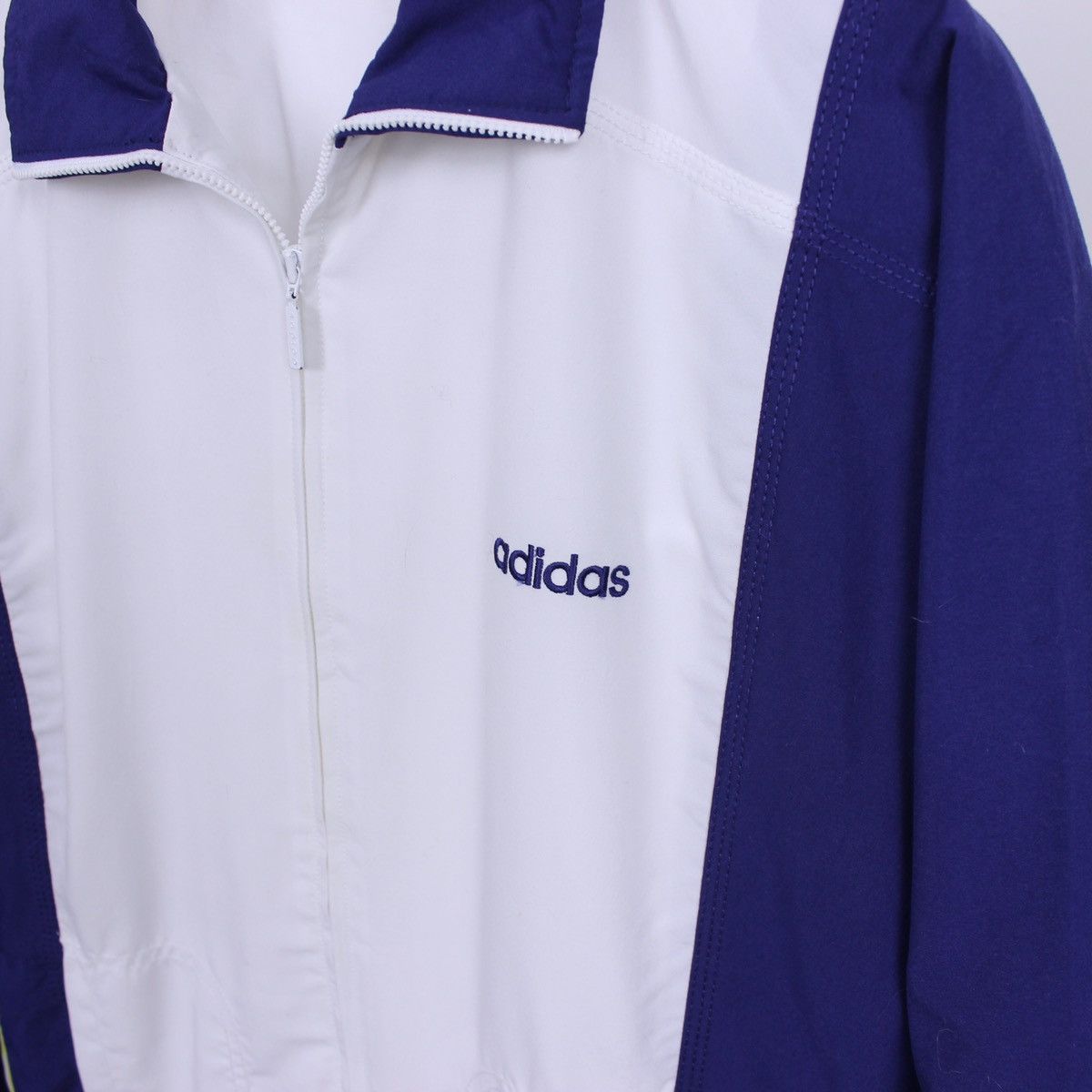Adidas Vintage Adidas Originals Track Top Jacket Windbreaker Size US L / EU 52-54 / 3 - 4 Thumbnail