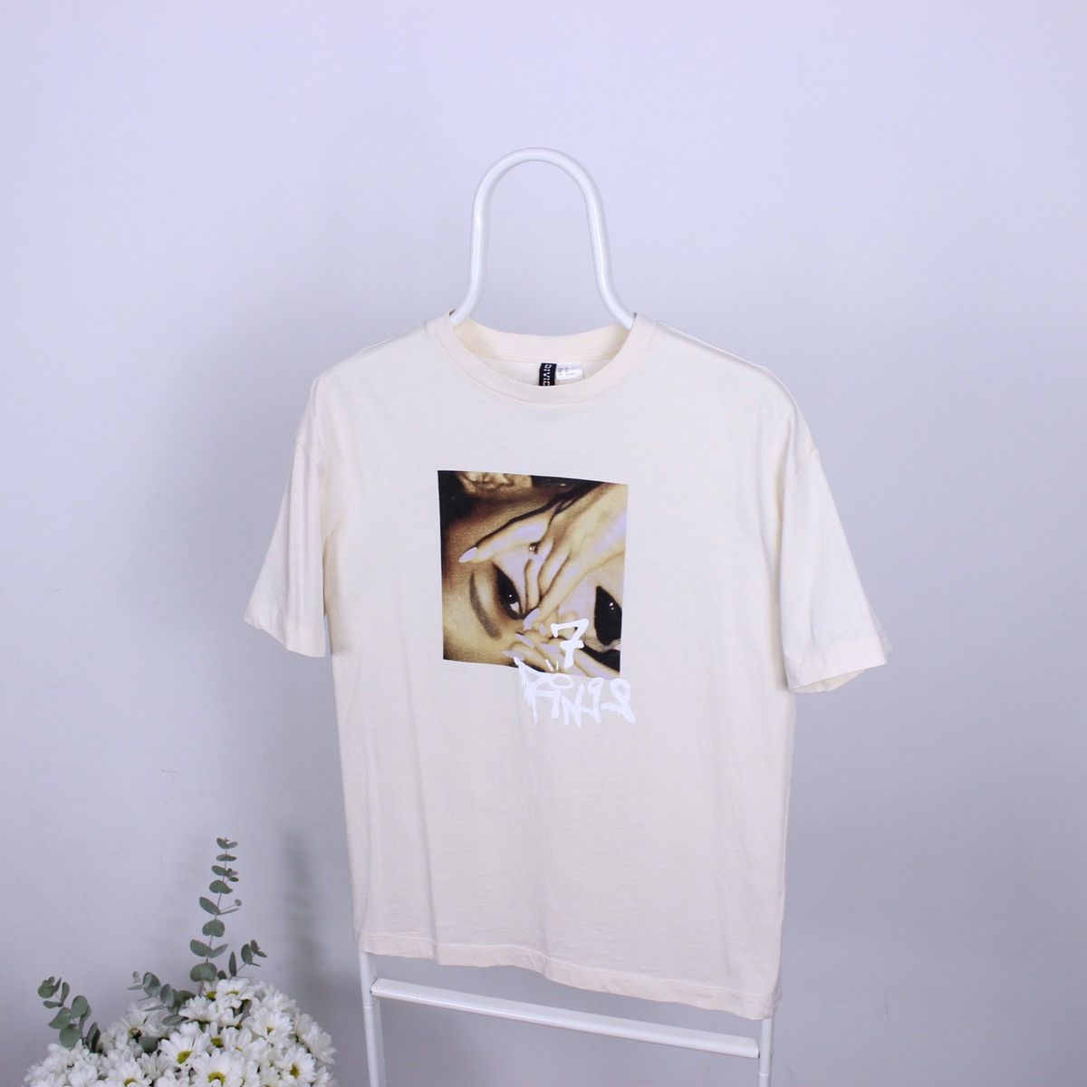 Band Tees Ariana Grande Sweetener Short Sleeve T-shirt Top Size US XS / EU 42 / 0 - 2 Thumbnail
