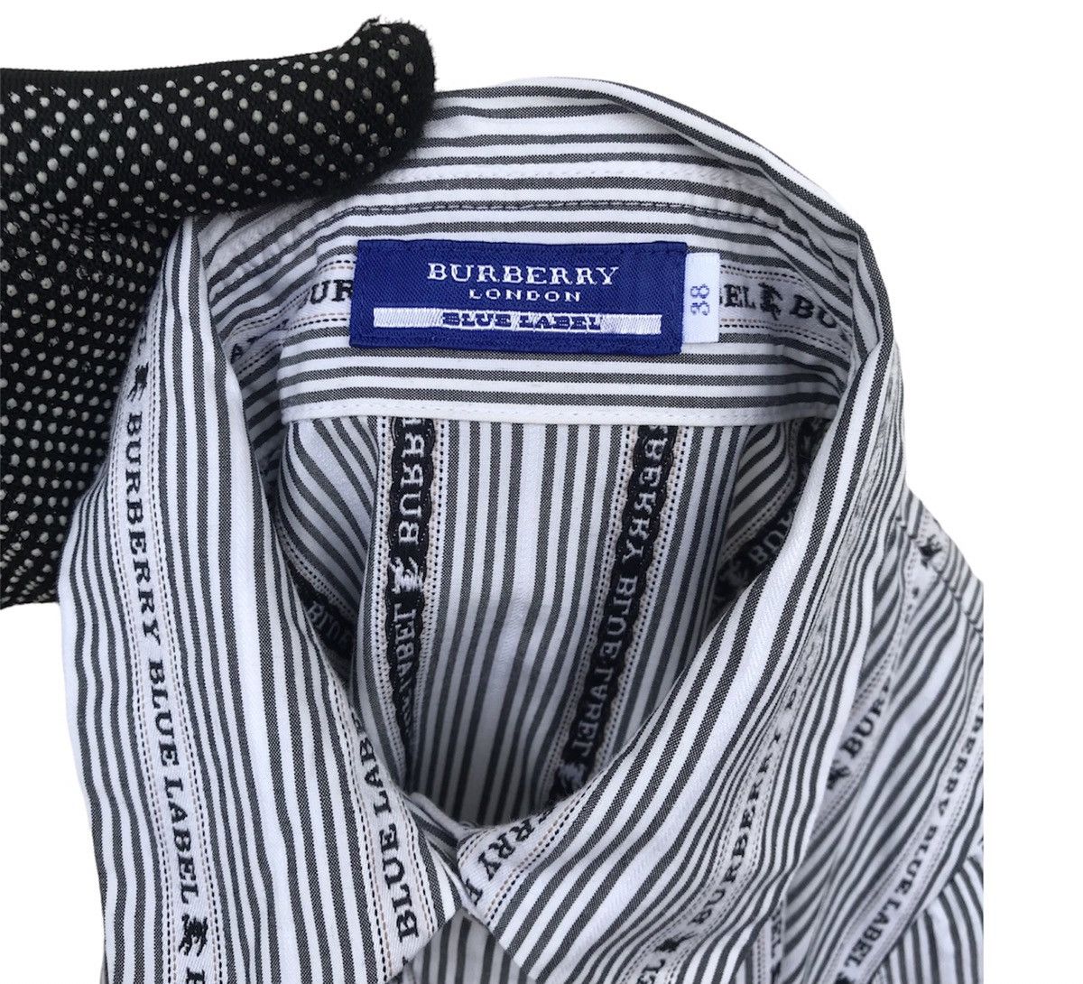 Burberry Burberry Monogram spell out women buttom up Size S / US 4 / IT 40 - 6 Thumbnail