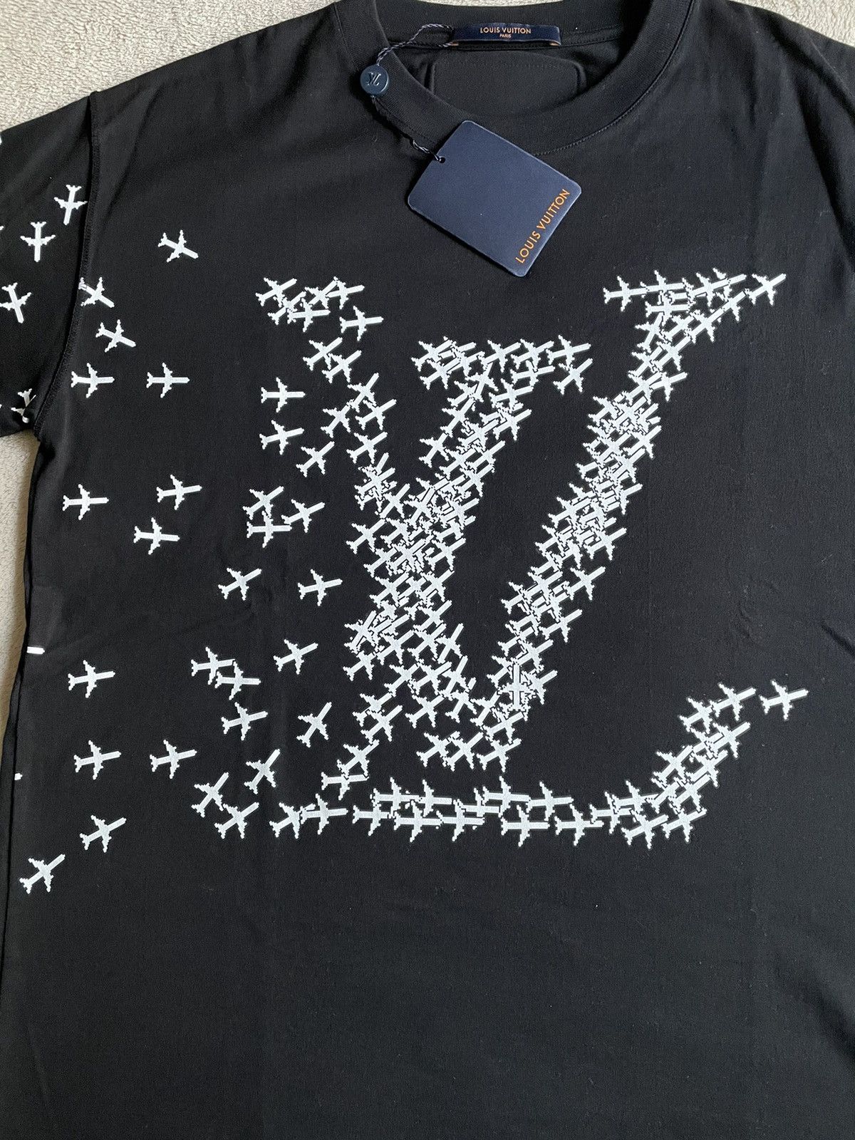 希少✨ルイヴィトン2054 LVプレーン飛行機Tシャツ 希少✨ルイヴィトン