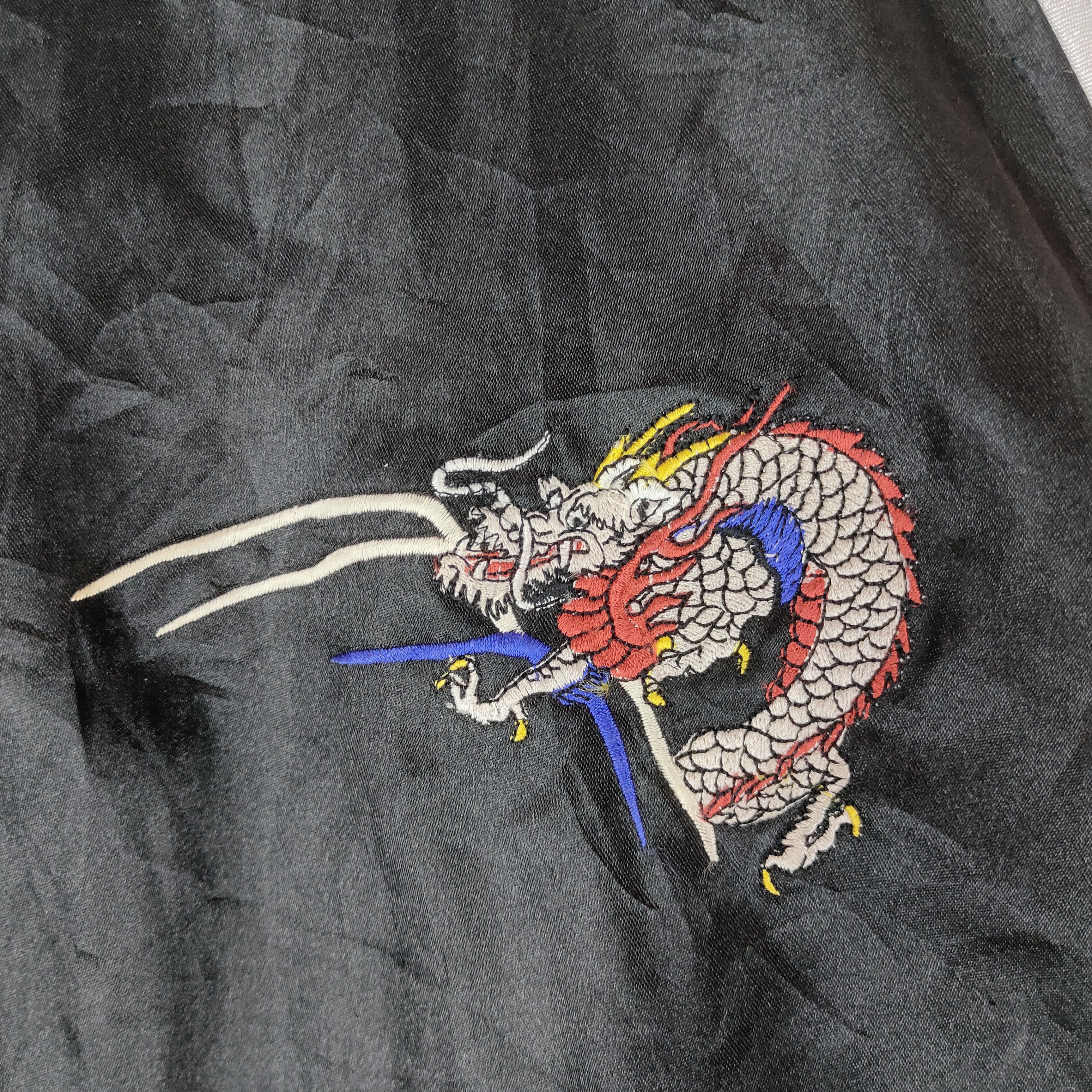 Japanese Brand Vintage DISTRESSED SUKAJAN Embroidery Dragon Jacket Large Size US L / EU 52-54 / 3 - 2 Thumbnail