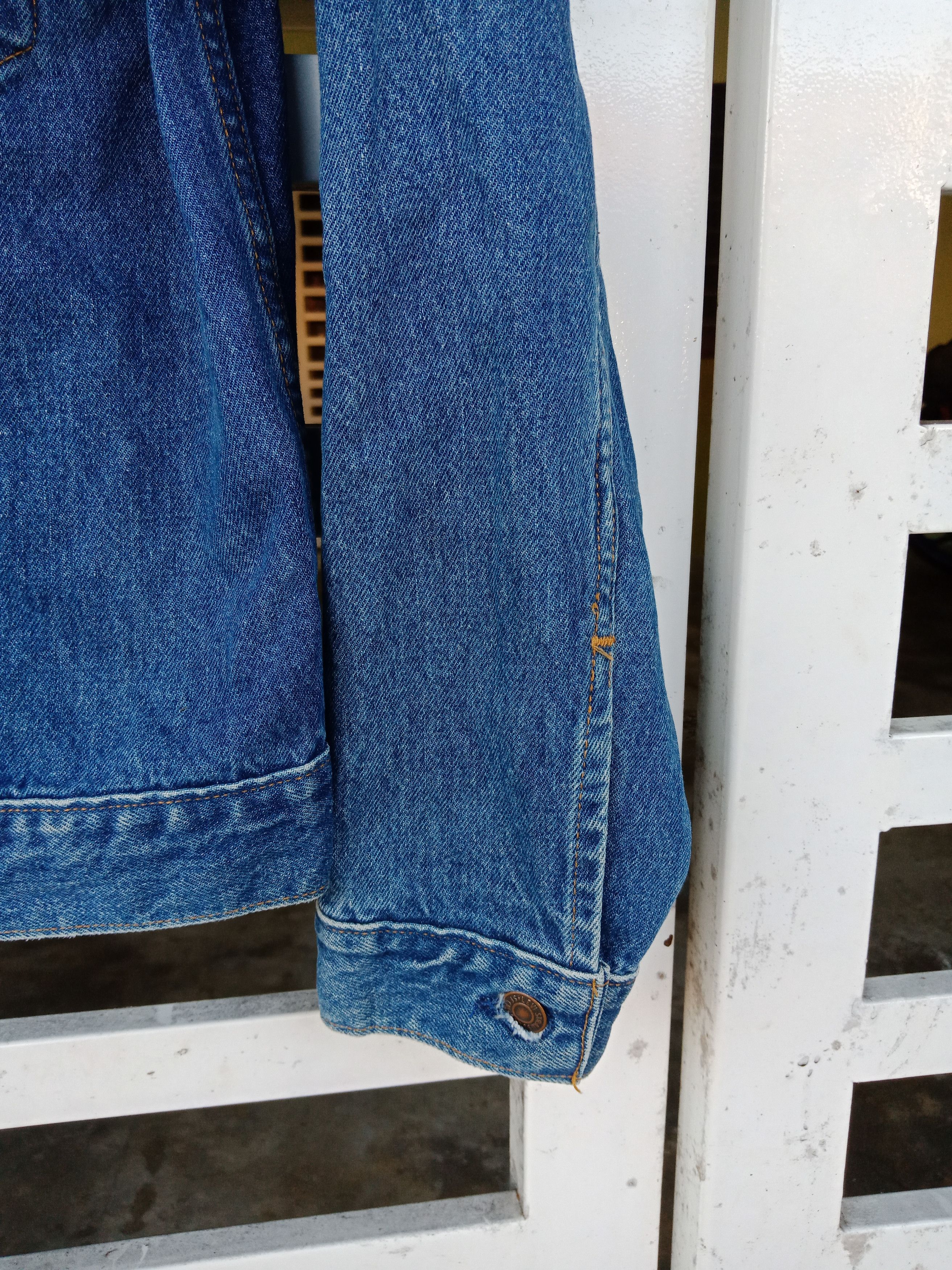 Levi's Vintage Levi's Custom Trucker Jacket Size US M / EU 48-50 / 2 - 5 Thumbnail