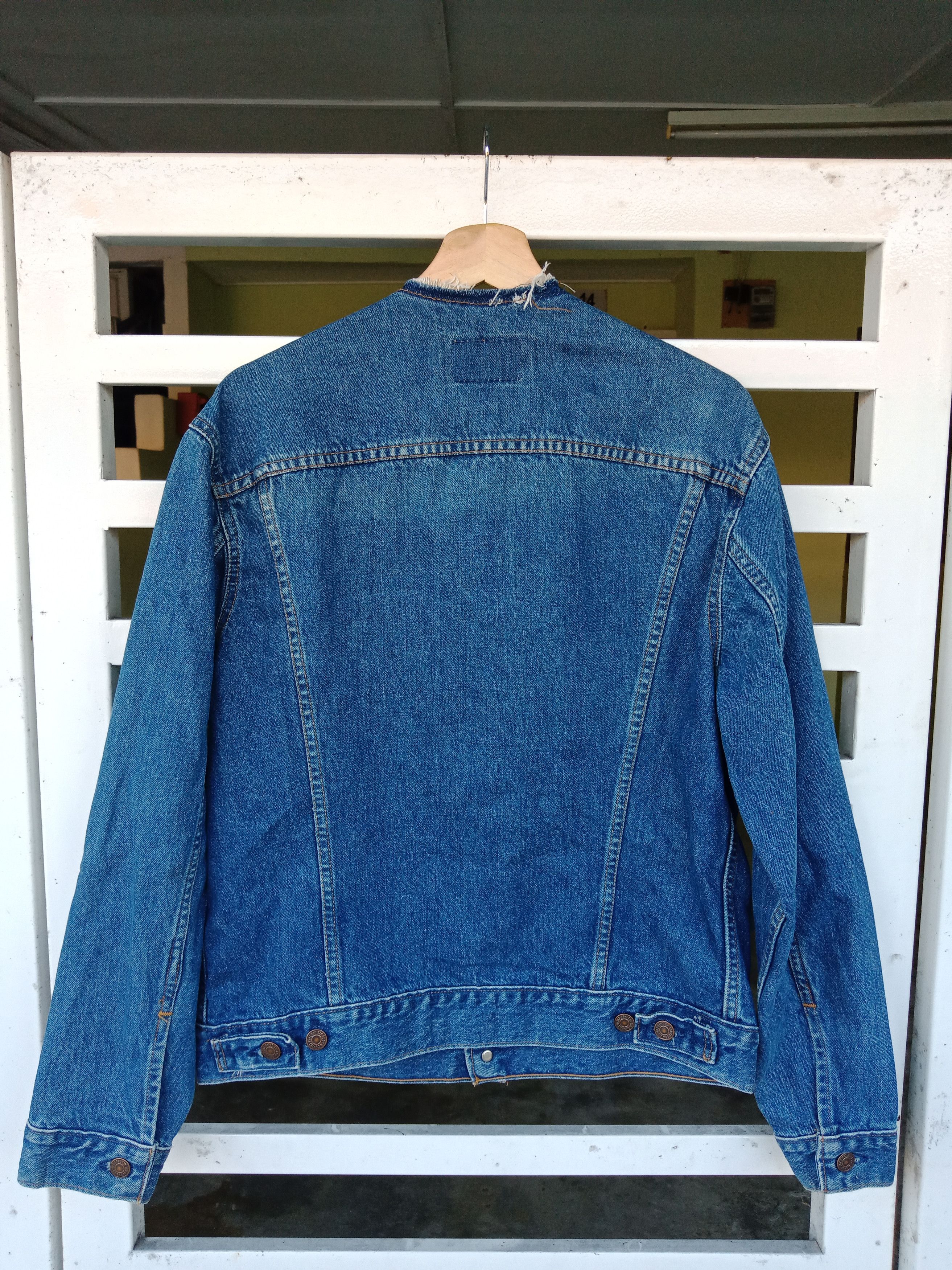 Levi's Vintage Levi's Custom Trucker Jacket Size US M / EU 48-50 / 2 - 2 Thumbnail