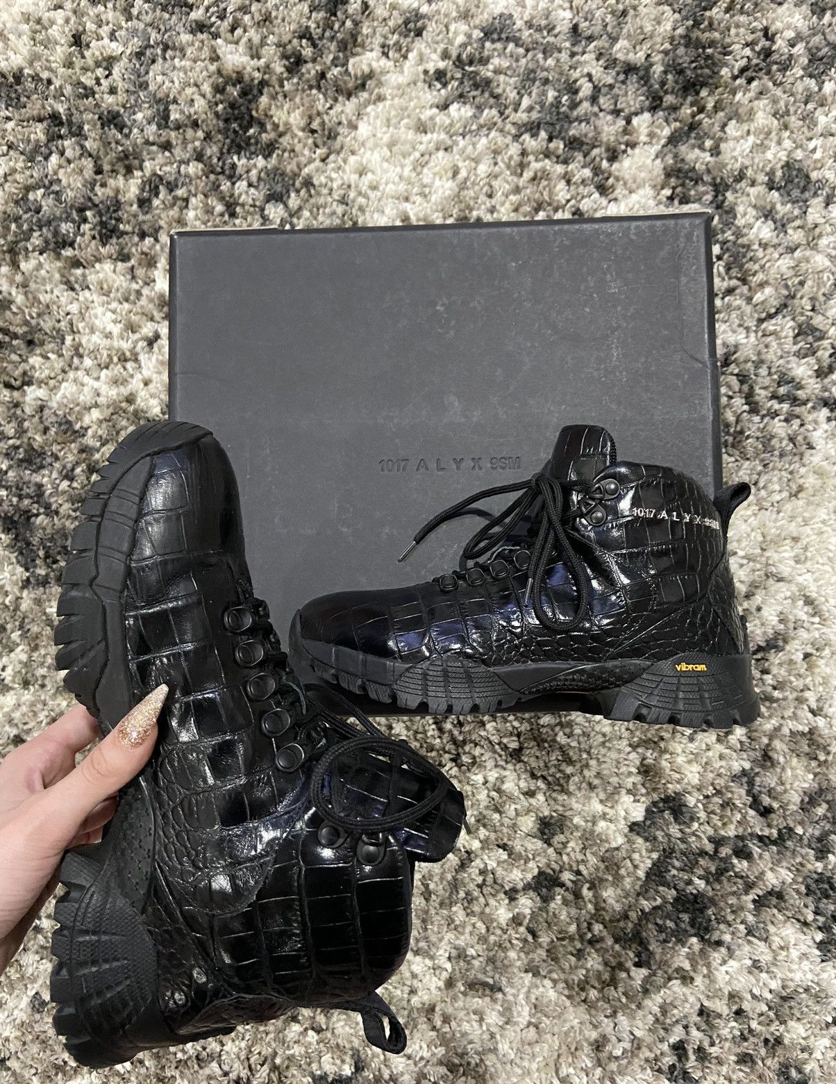 実物の画像はありますでしょうかAlyx Roa hiking croc boots - ブーツ