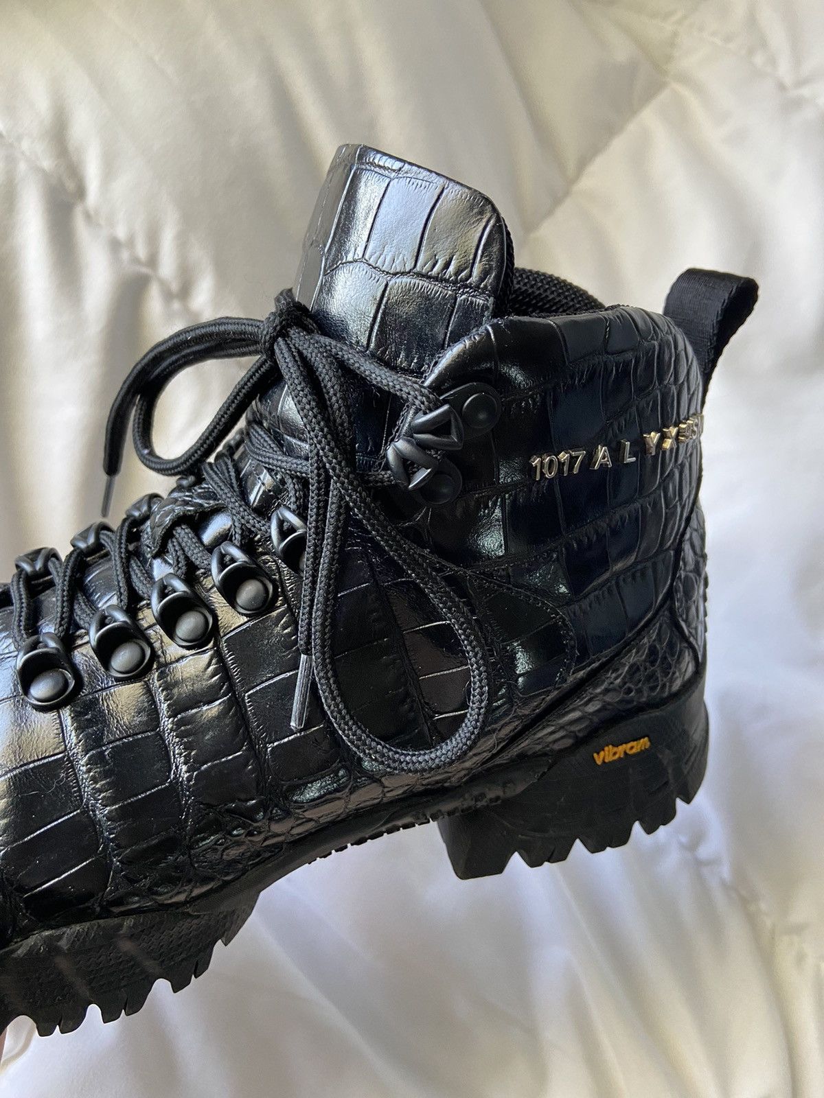 1017 ALYX 9SM 1017 ALYX 9SM Vibram Crocodile Skin Hiking Boots Size US 7 / IT 37 - 3 Thumbnail