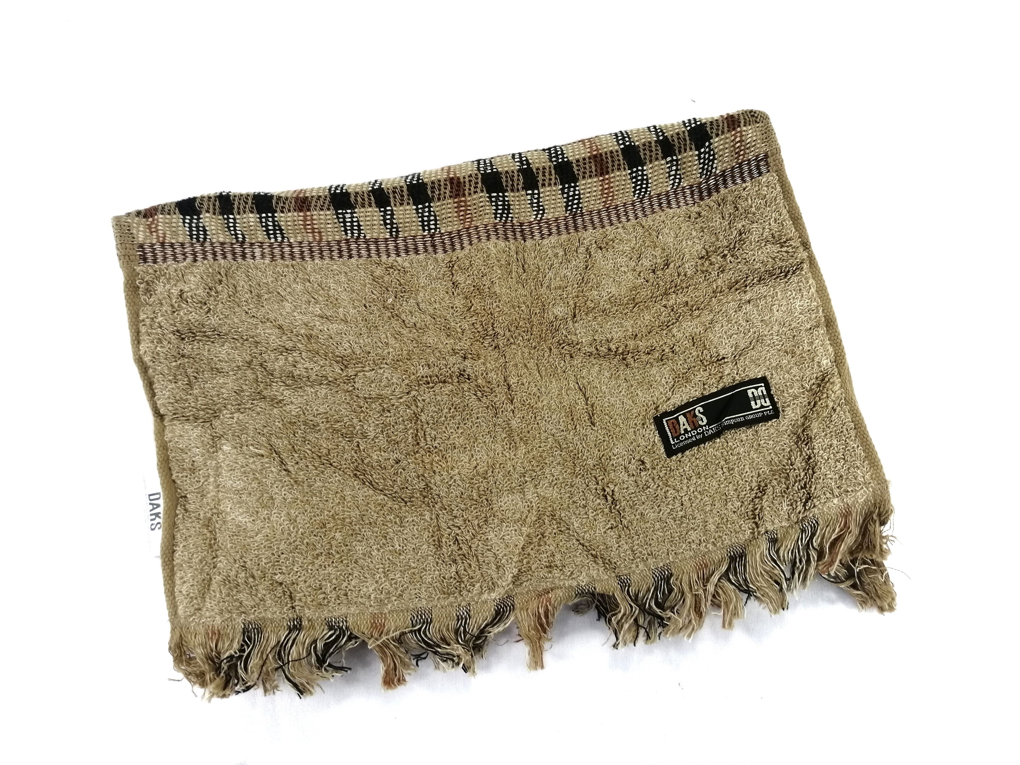 DAKS Designer Daks London Muffler Scraf Size ONE SIZE - 2 Thumbnail