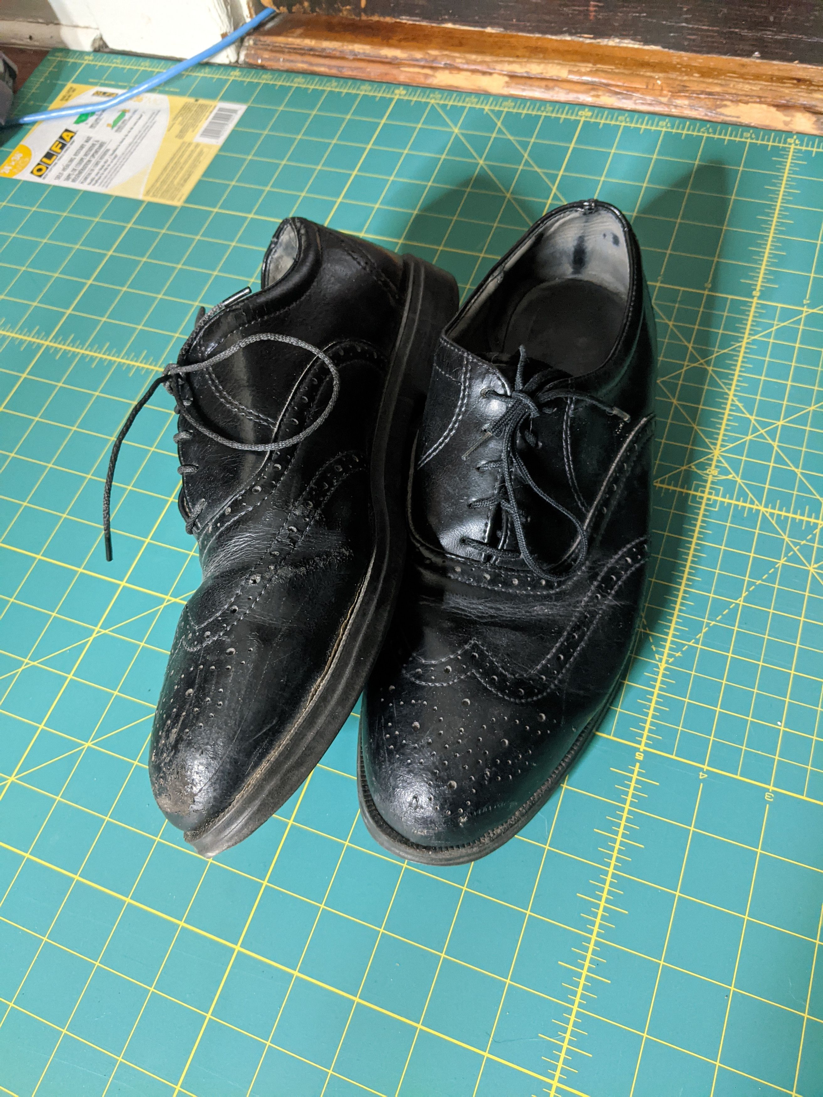 Red Wing Black leather brogues vintage made in USA Size US 9 / EU 42 - 7 Thumbnail