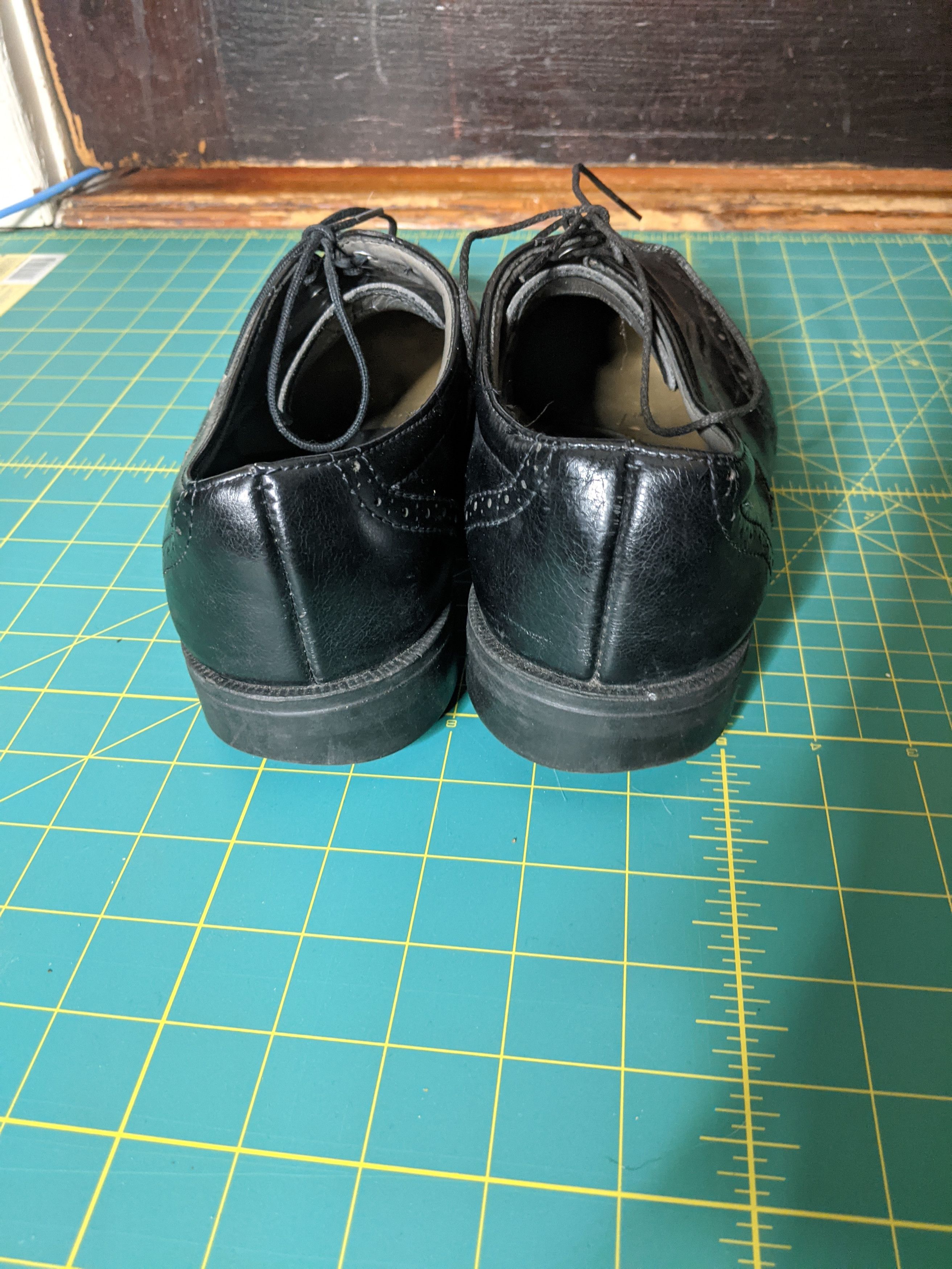 Red Wing Black leather brogues vintage made in USA Size US 9 / EU 42 - 6 Thumbnail