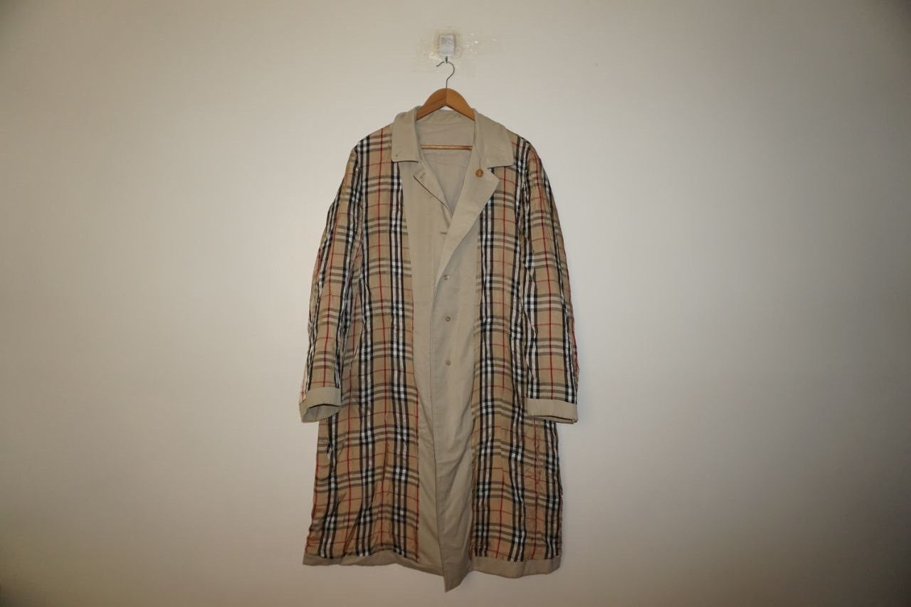 90s Vintage Burberry's Cashmere混 Coat Vintage 90s Burberrys Nova Check Jacket Beige Coat Size 39.5