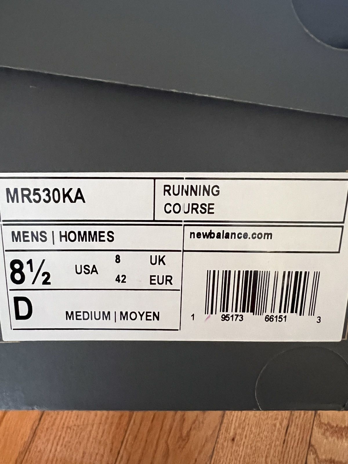 New Balance New Balance 530 Silver Metallic MR530KA Size US 8.5 / EU 41-42 - 5 Thumbnail