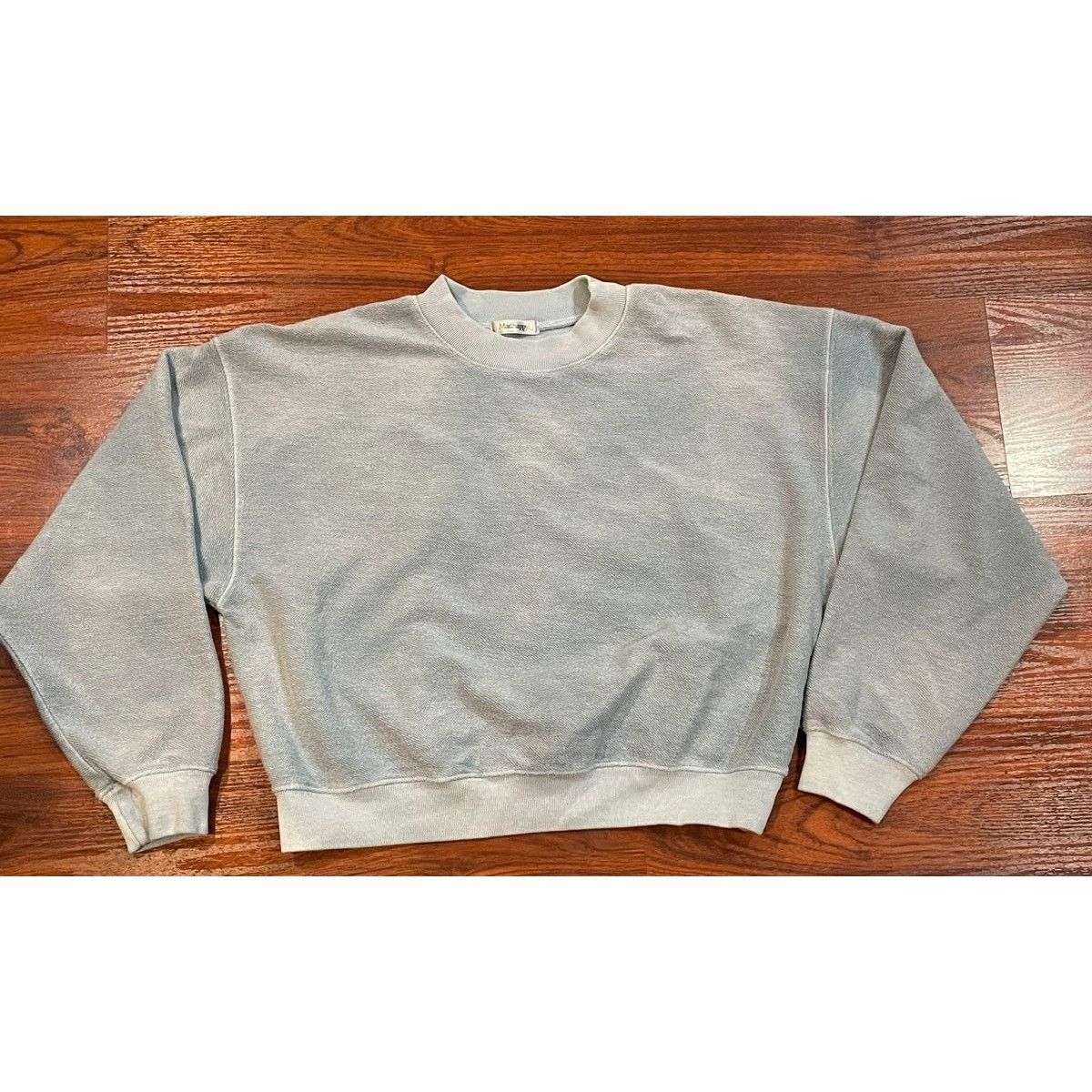 MADHAPPY CREWNECK LONG SLEEVE SWEATSHIRT SIZE MEDIUM sold