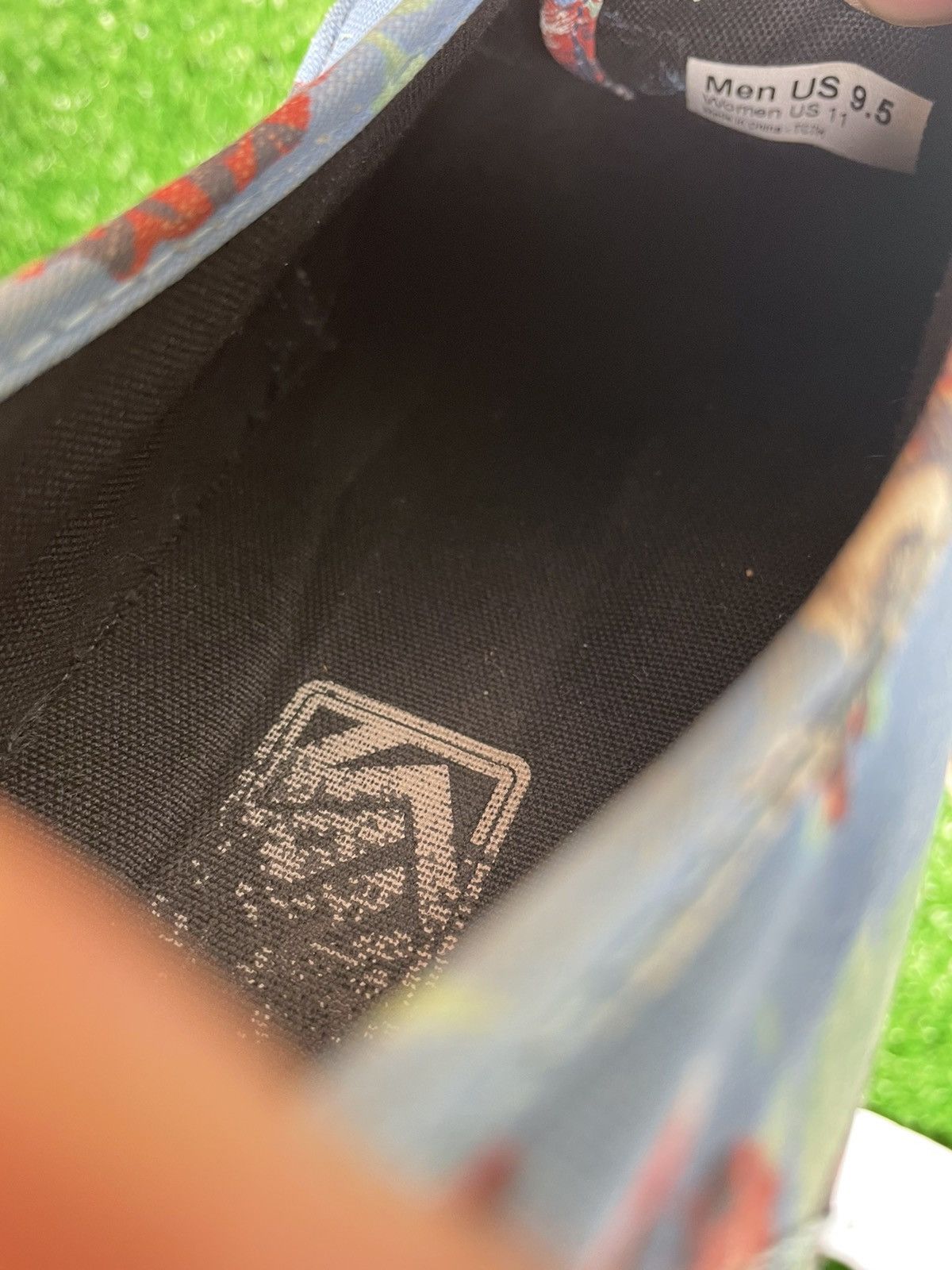 Star Wars Star Wars "Aloha Yoda" + Vans Authentic Collaboration Size US 9.5 / EU 42-43 - 10 Thumbnail