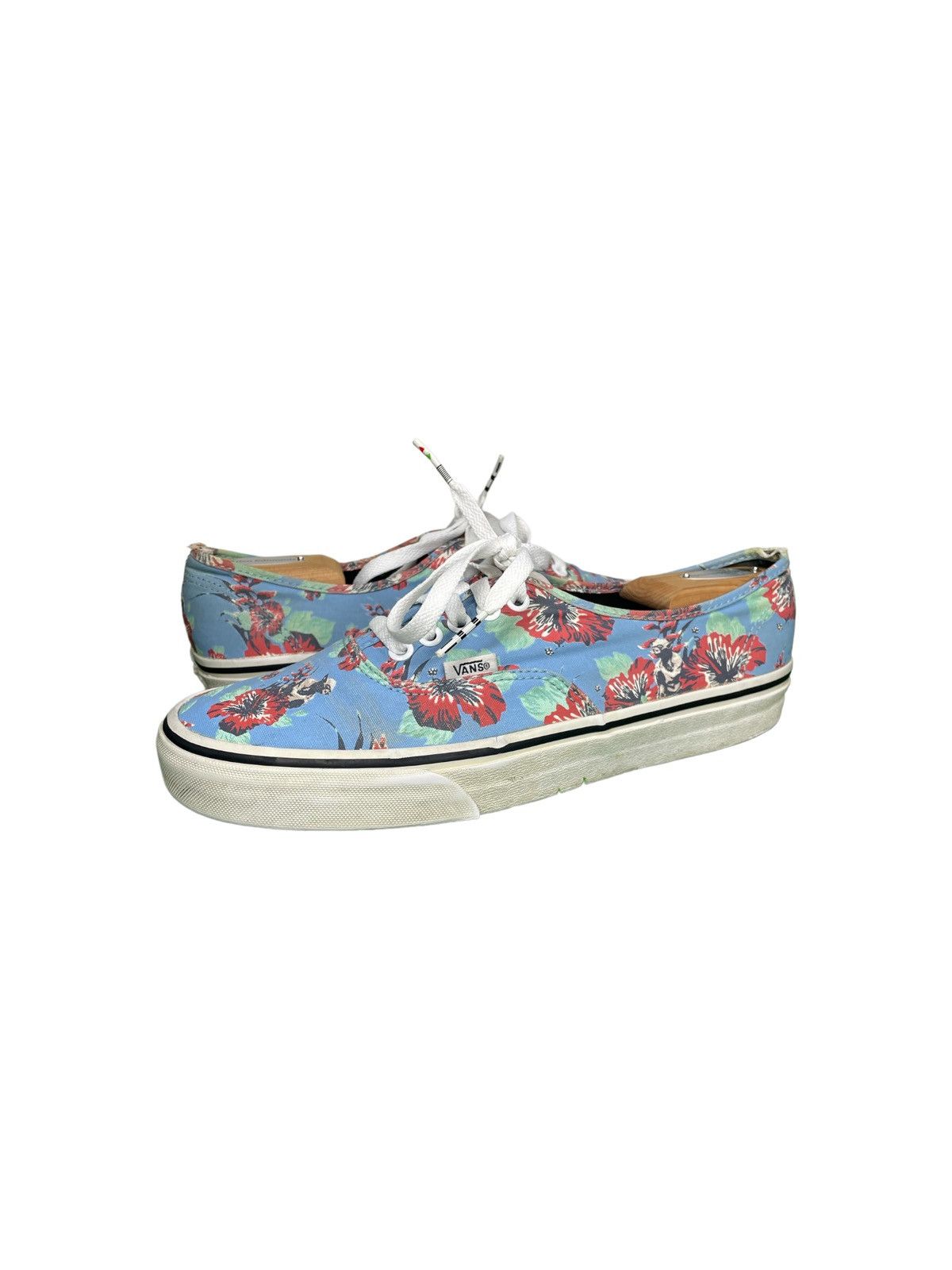 Star Wars Star Wars "Aloha Yoda" + Vans Authentic Collaboration Size US 9.5 / EU 42-43 - 2 Thumbnail