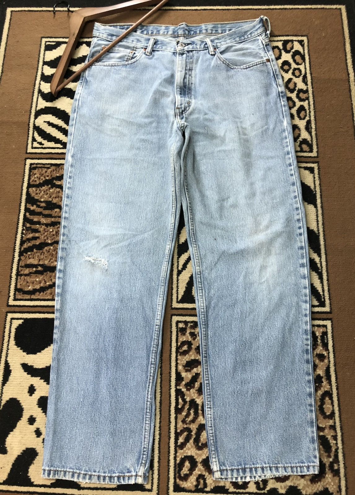 Levi's × Vintage VINTAGE 90s LEVIS 550 BLUE WASH DISTRESSED DENIM Size US 35 - 2 Thumbnail