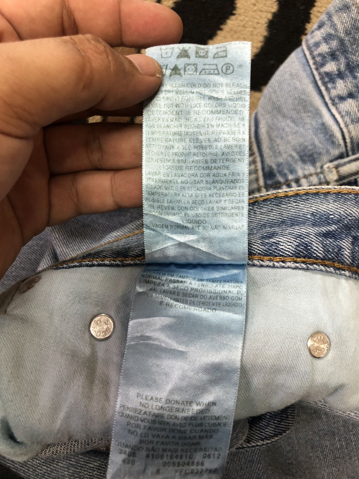 Levi's × Vintage VINTAGE 90s LEVIS 550 BLUE WASH DISTRESSED DENIM Size US 35 - 7 Thumbnail