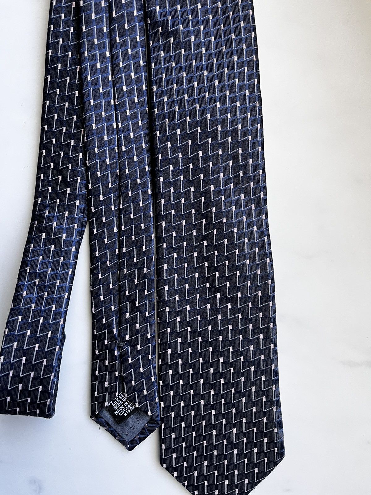 hugo boss tie sale