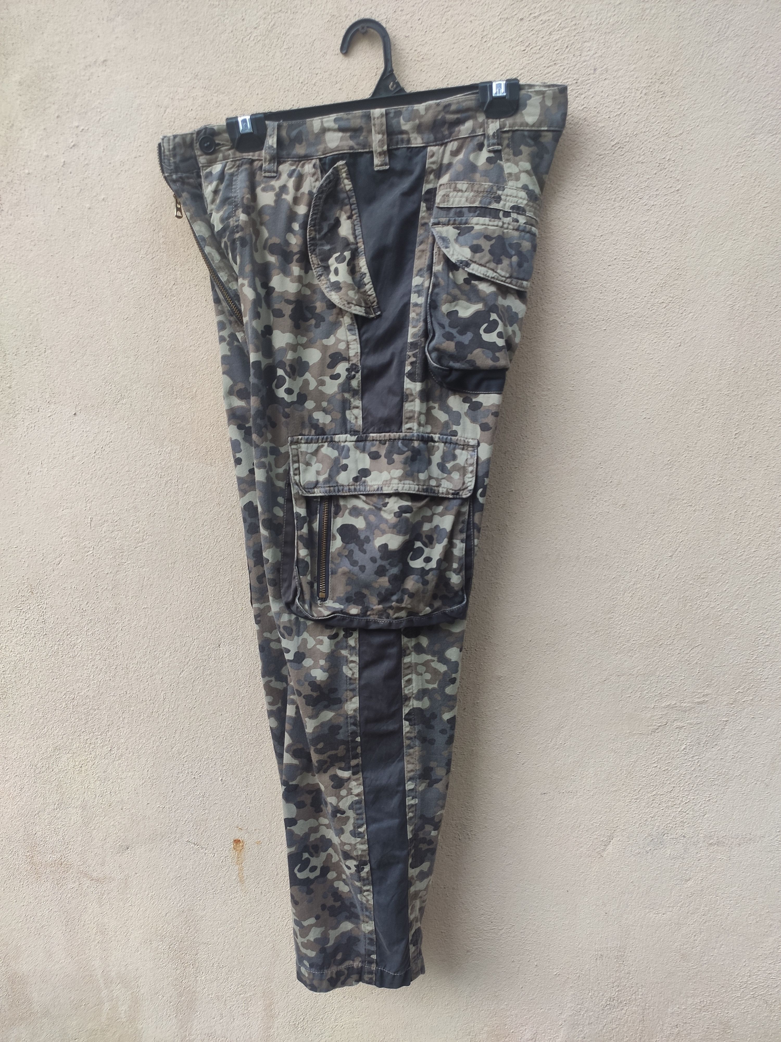 Japanese Brand First Blow cargo pants Camouflage Size US 33 - 2 Thumbnail