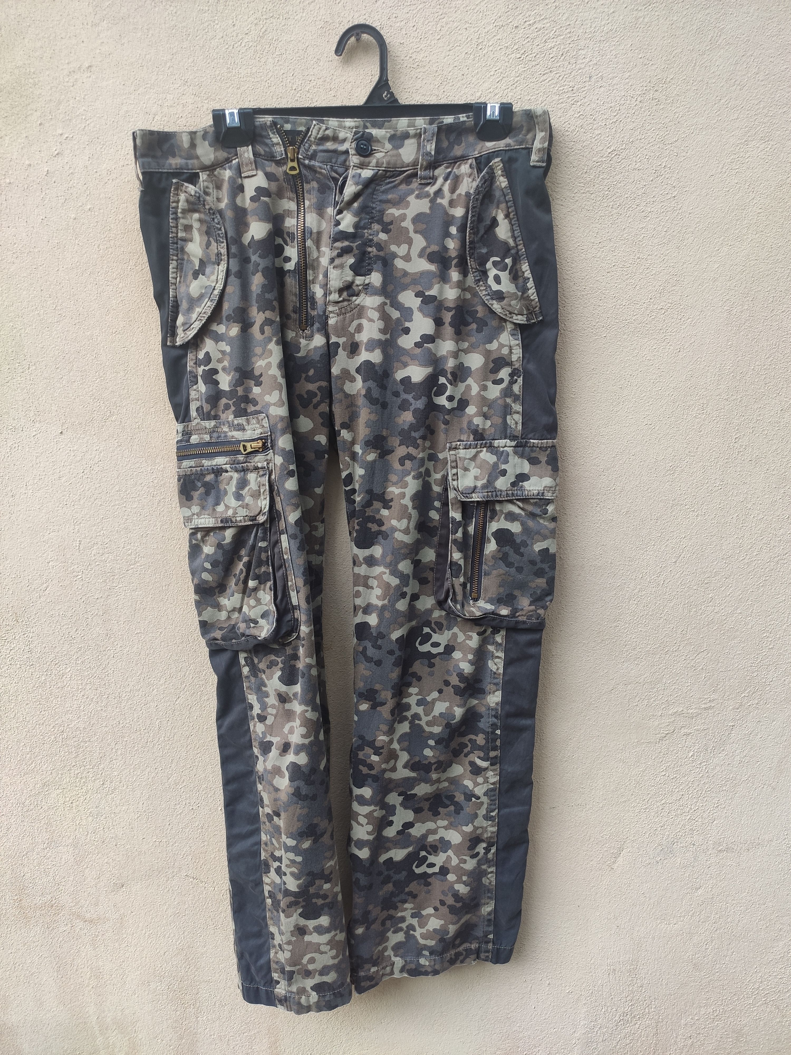 Japanese Brand First Blow cargo pants Camouflage Size US 33 - 1 Thumbnail