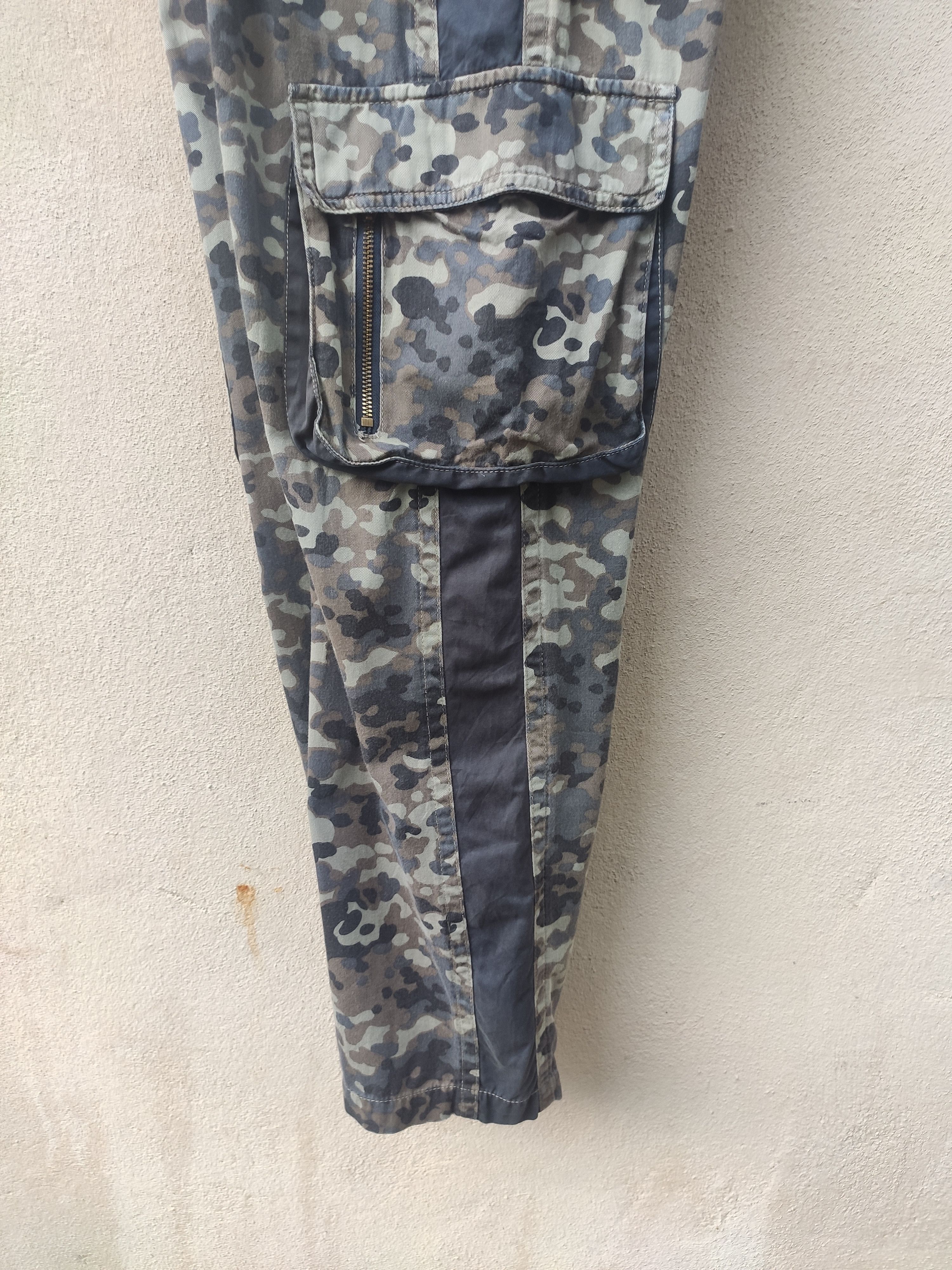 Japanese Brand First Blow cargo pants Camouflage Size US 33 - 6 Thumbnail
