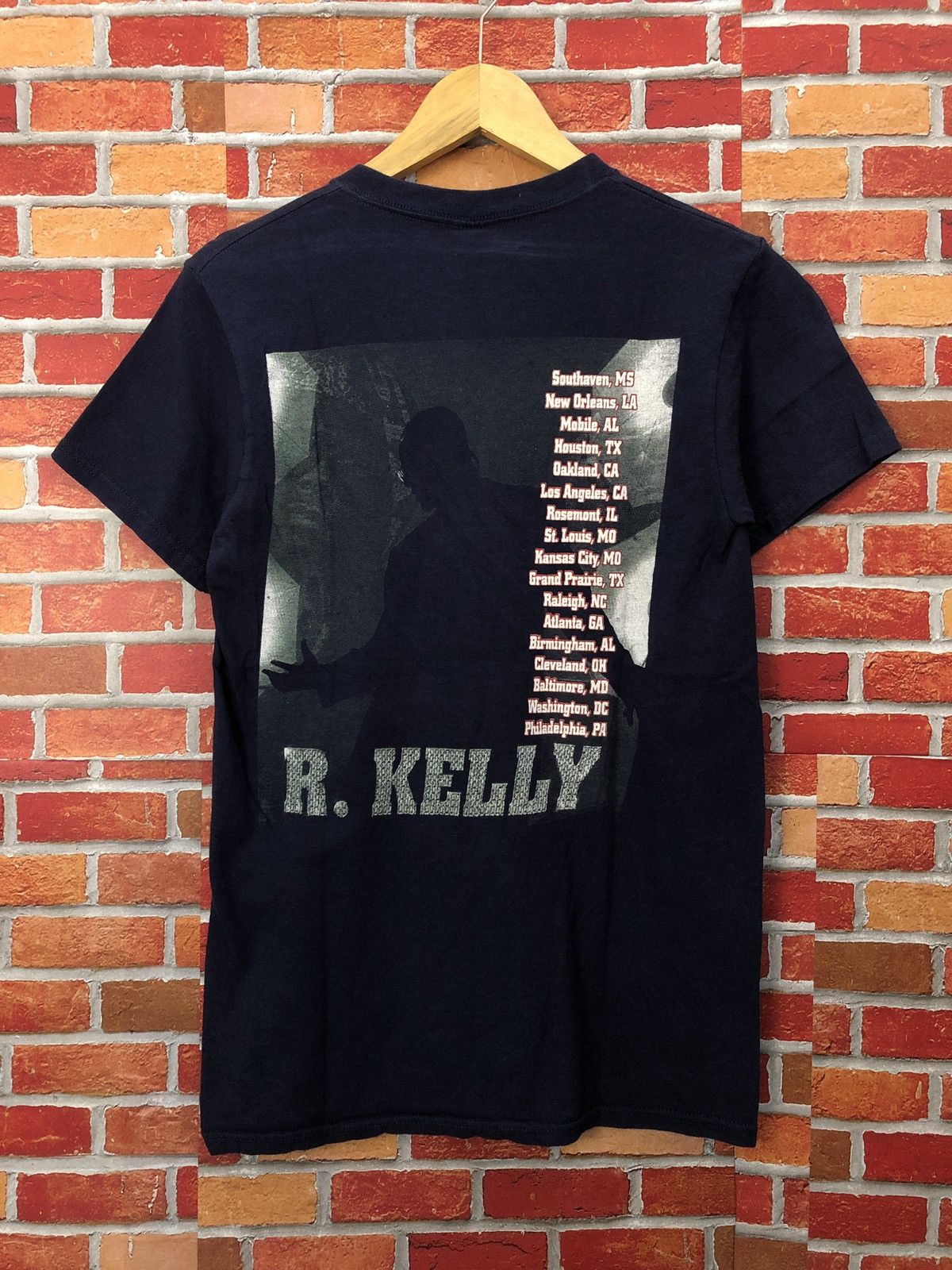 Rap Tees R Kelly Love Letter Tour T-Shirt Hip Hop R&B Size US S / EU 44-46 / 1 - 2 Thumbnail