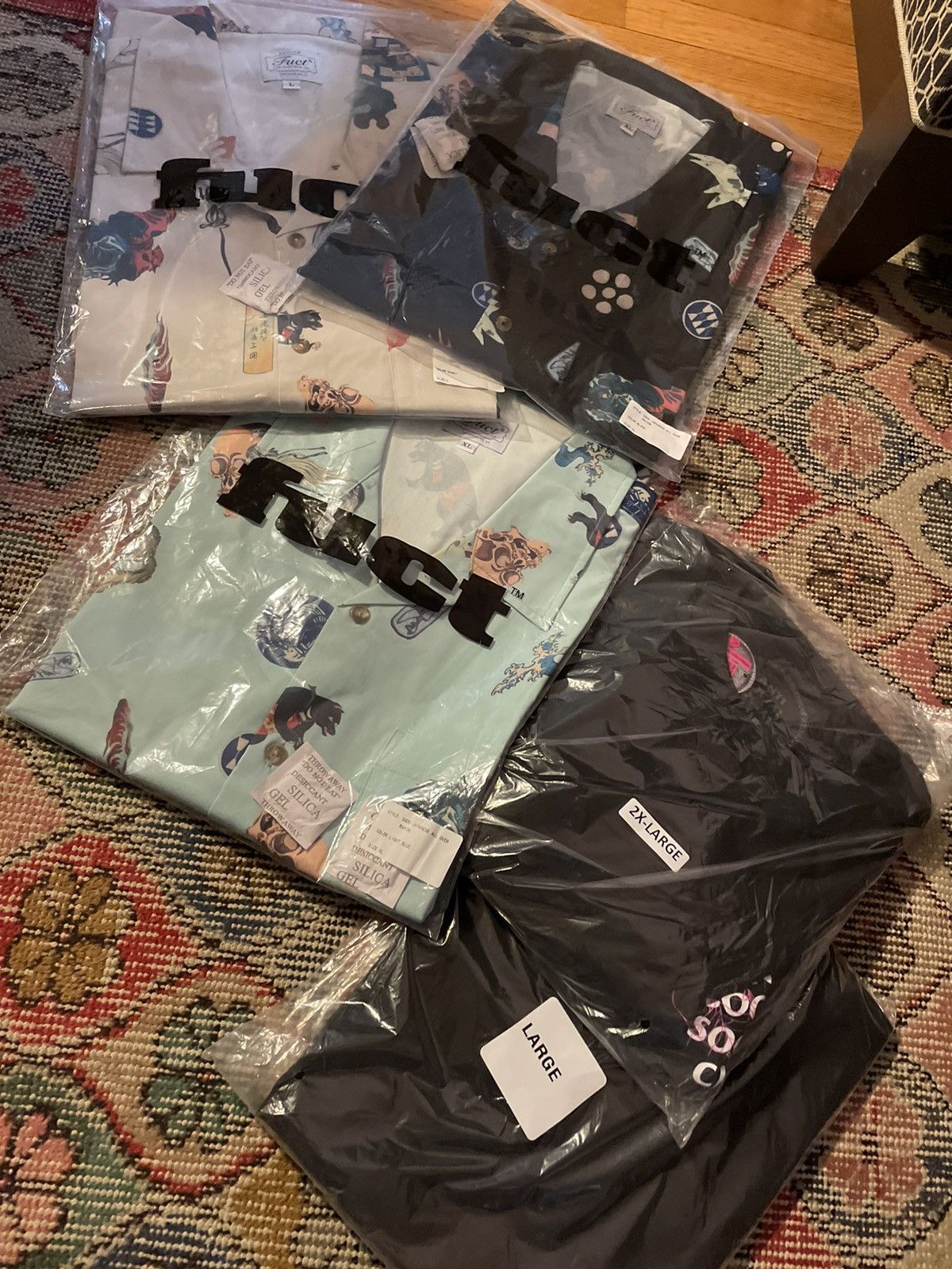 FUCT FUCT BEAUTY & VIOLENCE S/S II ALOHA BUTTON UP BLACK XL Size US XL / EU 56 / 4 - 5 Thumbnail
