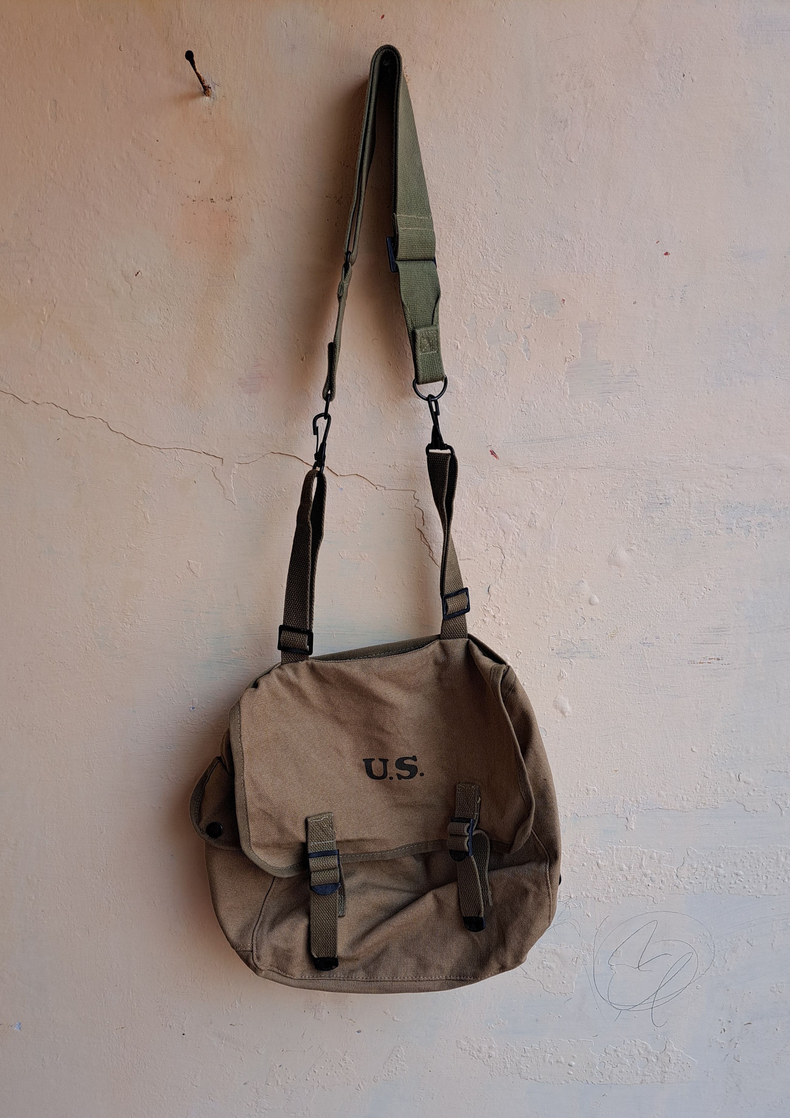 バッグ basketcase gallery BCHS VINTAGE TREK BAG BCHS Vintage Messenger Bag by BASKETCASE GALLERY | Basic.Space