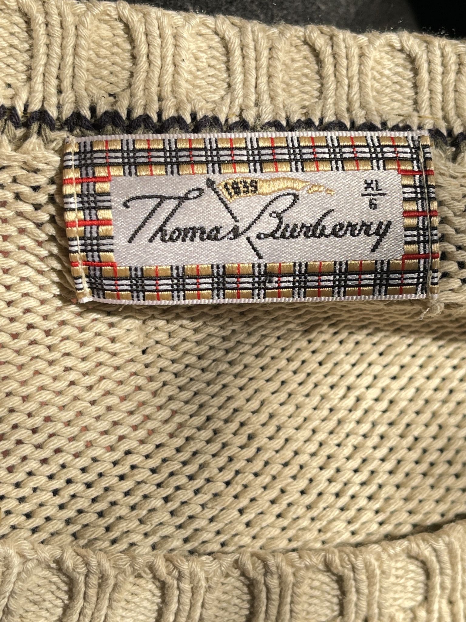 Burberry 🔥 heavy sweater vintage 90s Burberry size xl Size US XL / EU 56 / 4 - 6 Thumbnail