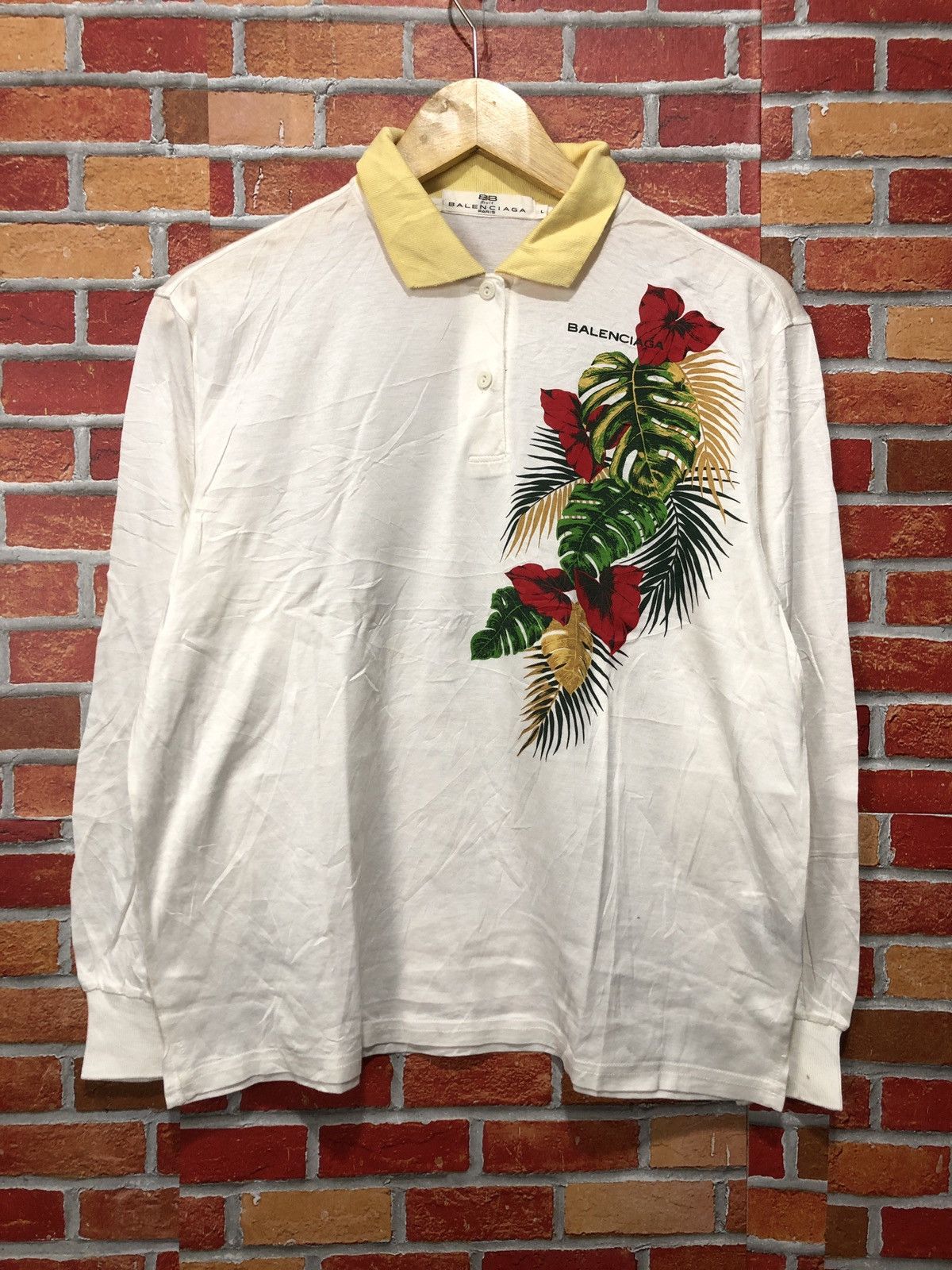 Balenciaga Vintage Balenciaga Floral Polo Shirt Size L / US 10 / IT 46 - 1 Thumbnail