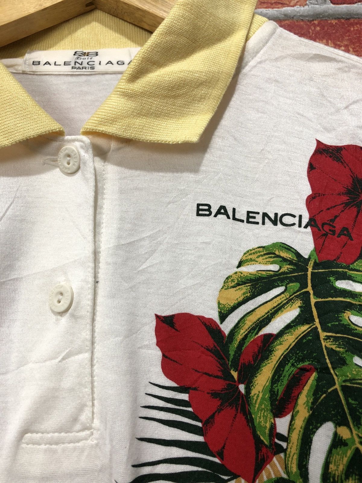 Balenciaga Vintage Balenciaga Floral Polo Shirt Size L / US 10 / IT 46 - 3 Thumbnail