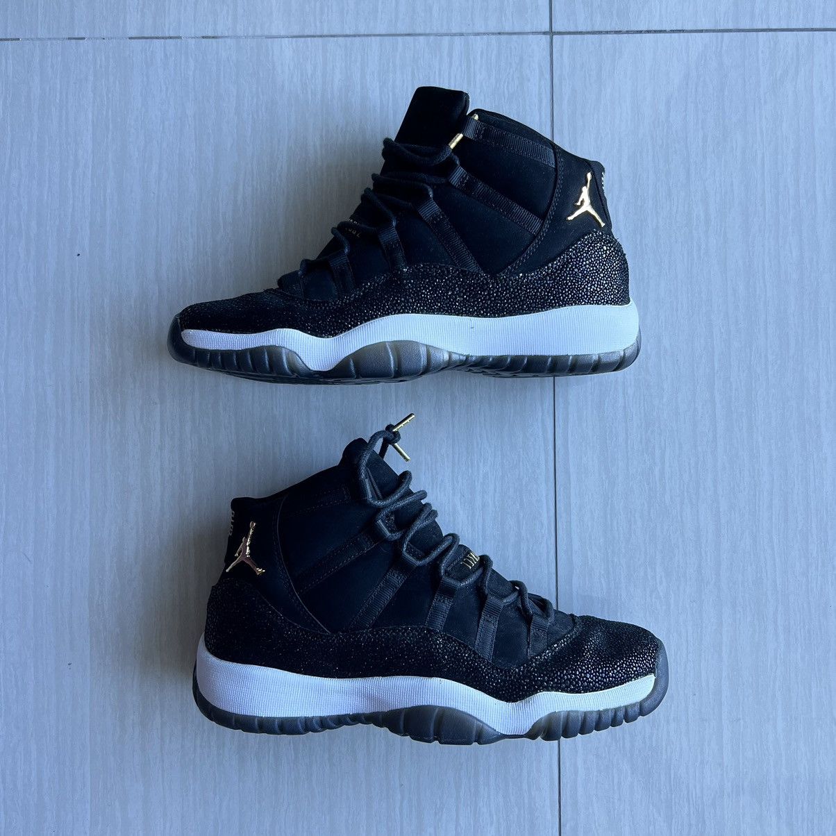 2017 AIR JORDAN 11 RETRO PREM HC Heiress Black Stingray”