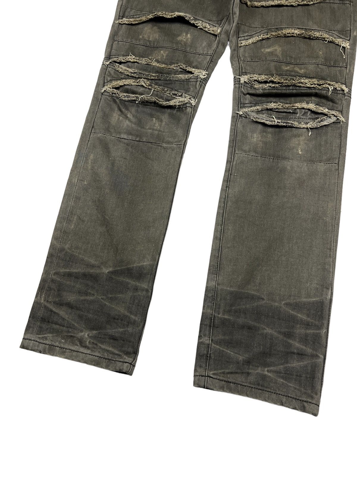 semanticdesign Semantic Design 🇯🇵 Distressed Denim Undercover Size US 35 - 3 Thumbnail