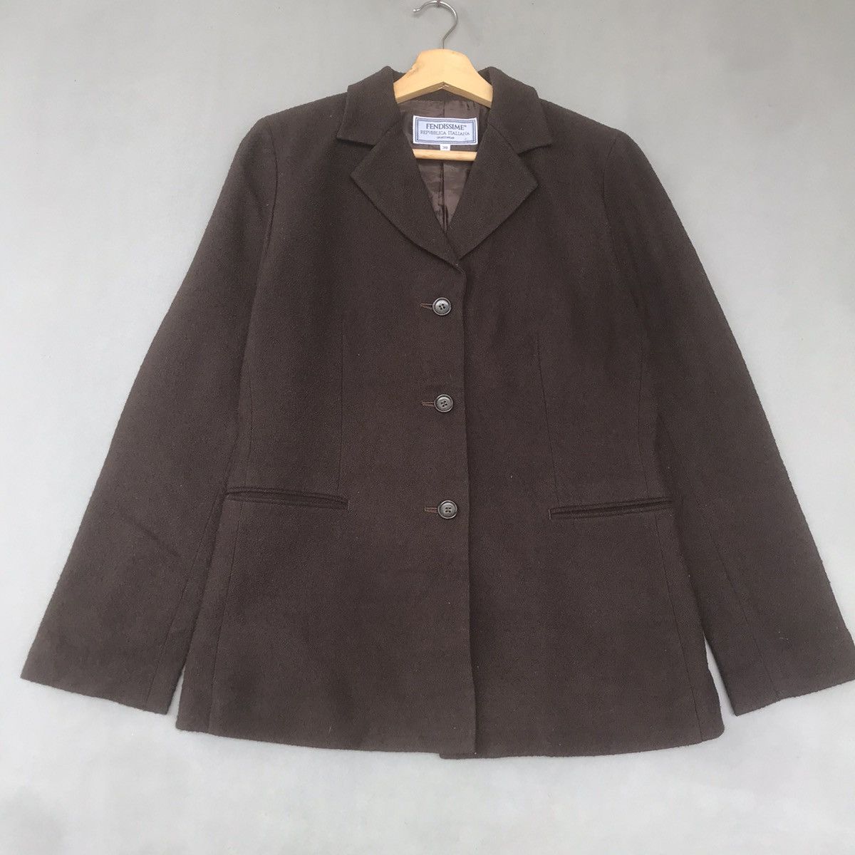 Designer × Fendi × Japanese Brand Vintage Fendissime Coat Blazer Full Button Cashmere material Size XS / US 0-2 / IT 36-38 - 1 Thumbnail