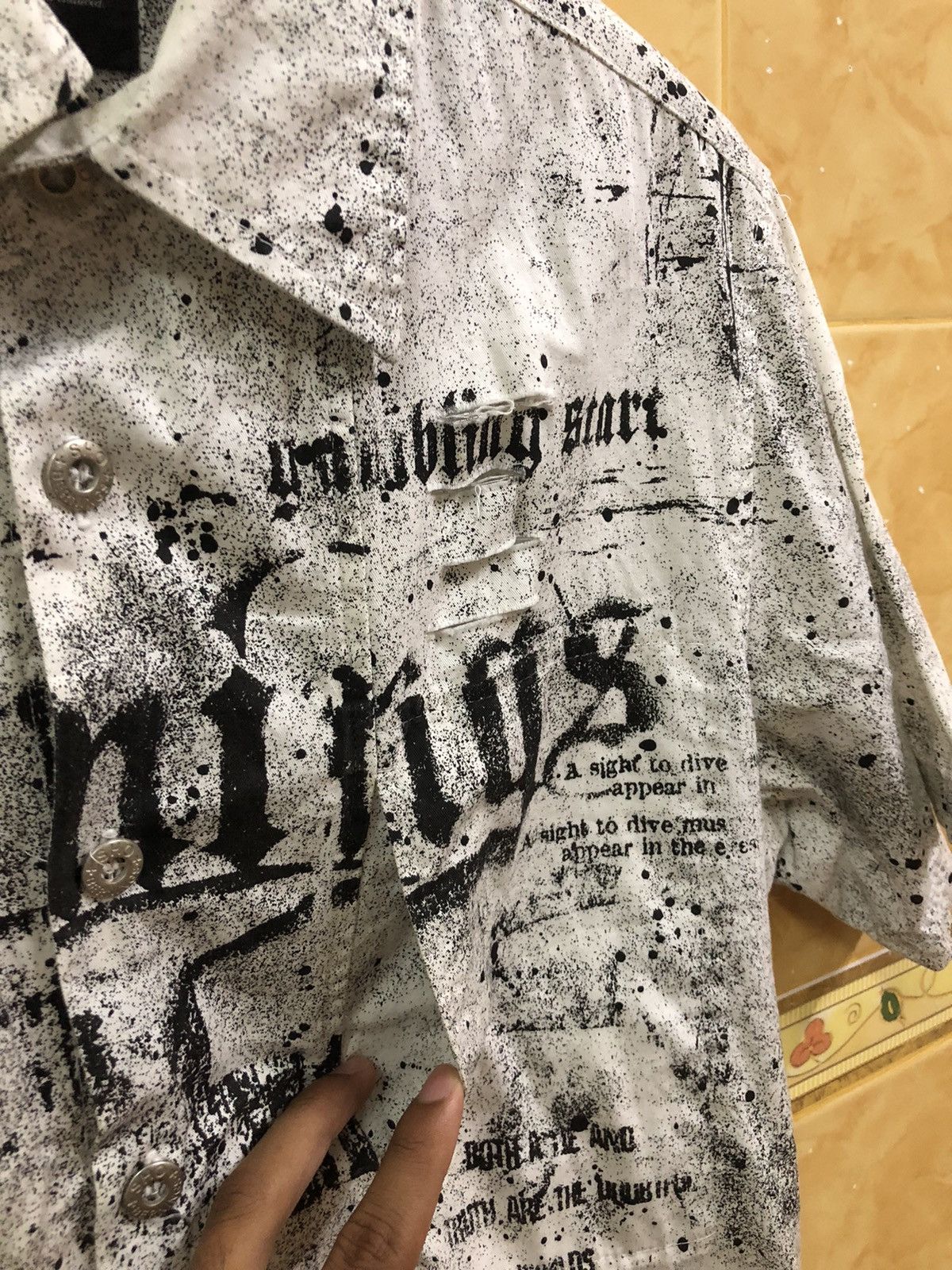 Japanese Brand × Seditionaries RARE💥Berning-Sho distress button shirt punk/seditionaries Size US M / EU 48-50 / 2 - 3 Thumbnail