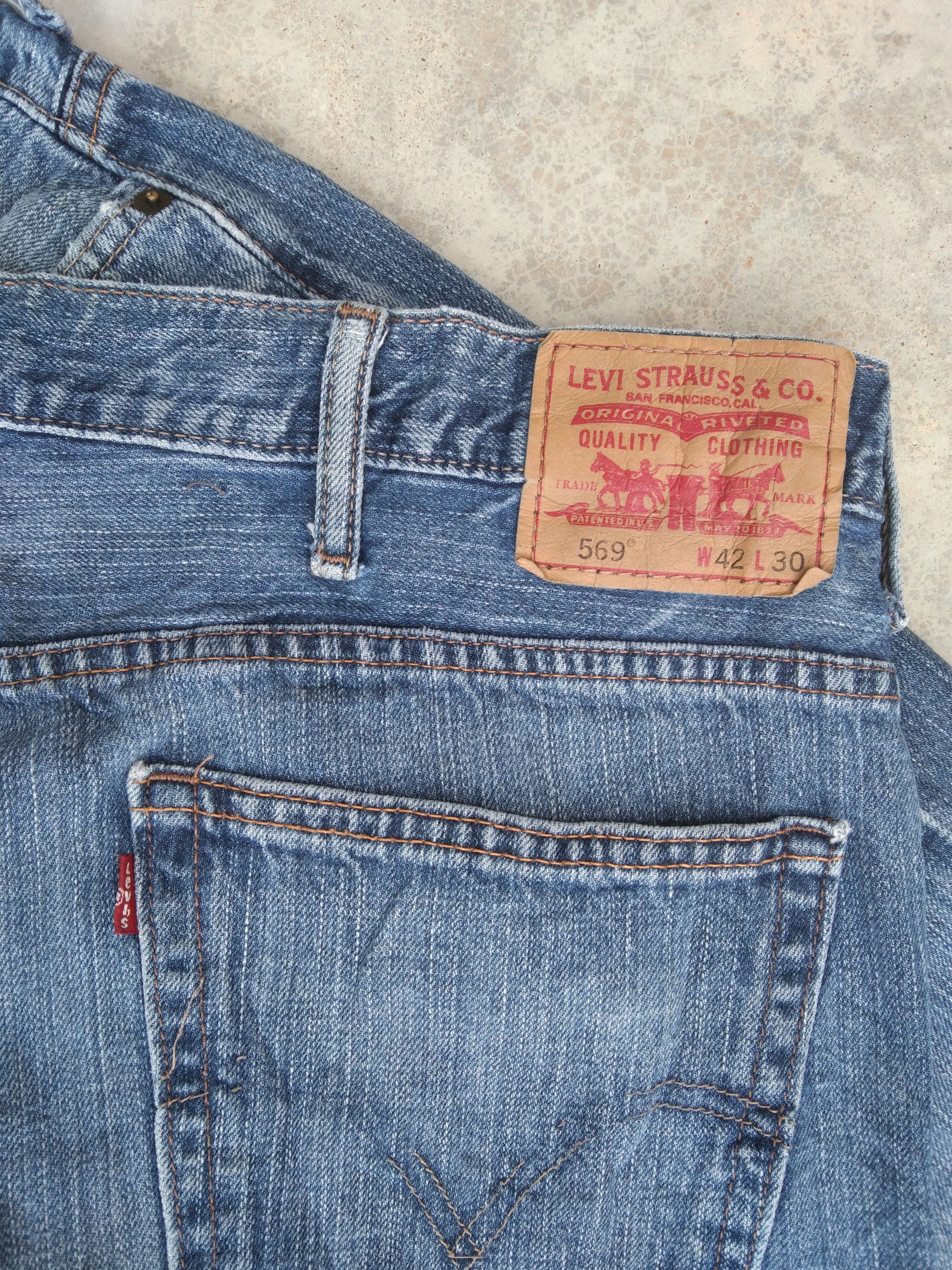 Levi's Vintage Levi's Jeans 569 Loose Straight Leg Denim 42x30 Size US 42 / EU 58 - 4 Thumbnail
