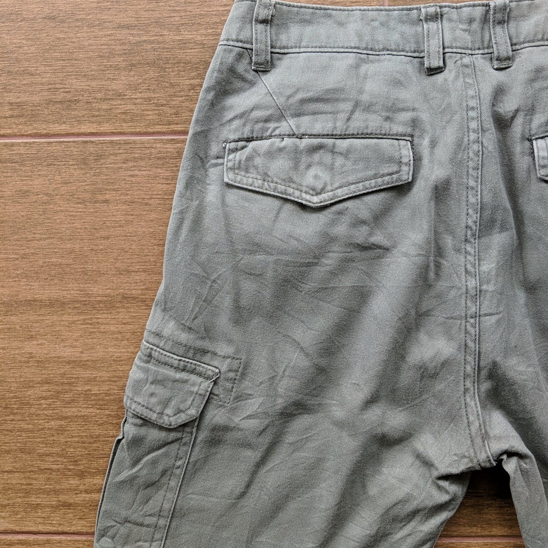 Japanese Brand × Vintage Vintage Earth Music Distressed Cargo Trousers Pants Size US 27 - 11 Thumbnail