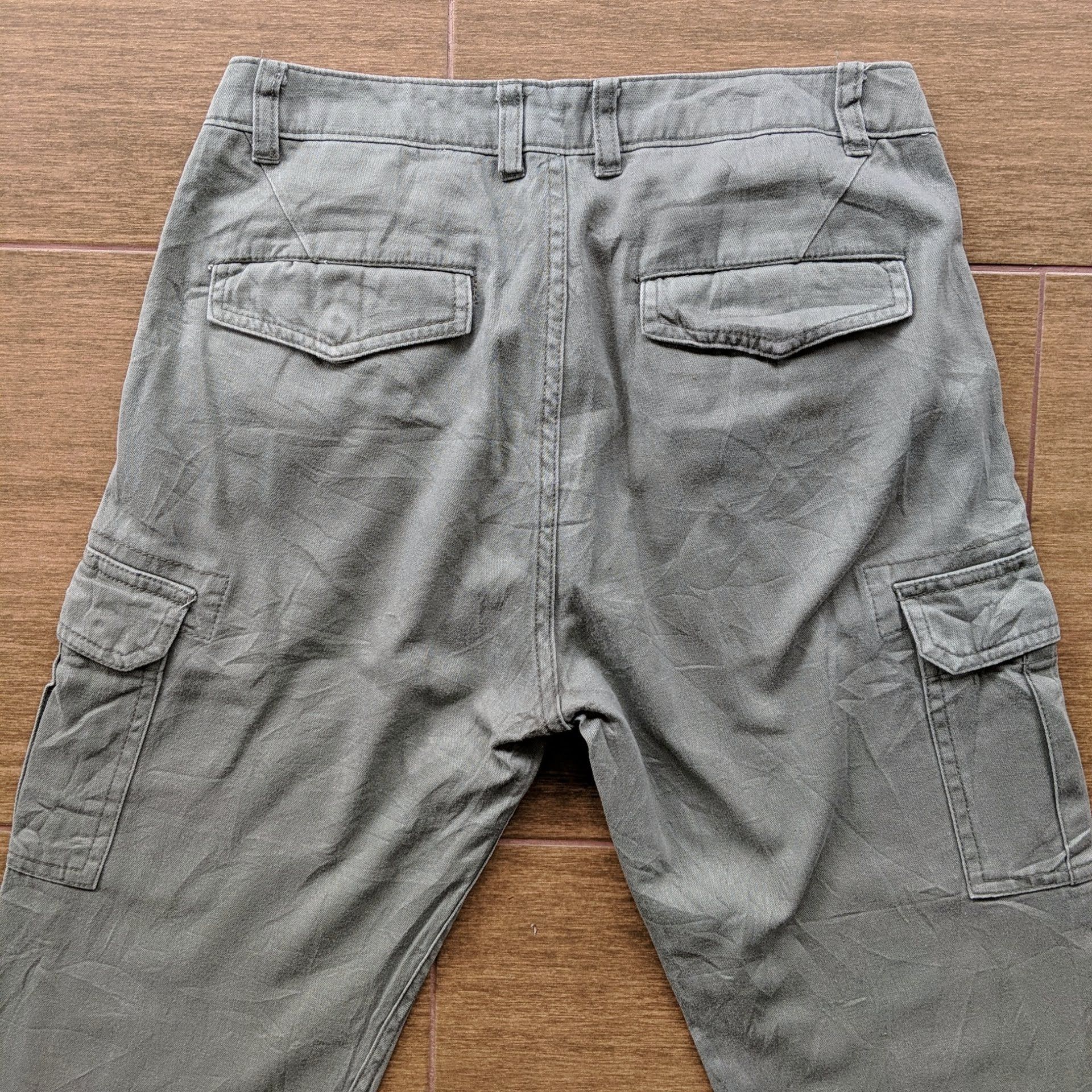 Japanese Brand × Vintage Vintage Earth Music Distressed Cargo Trousers Pants Size US 27 - 9 Thumbnail