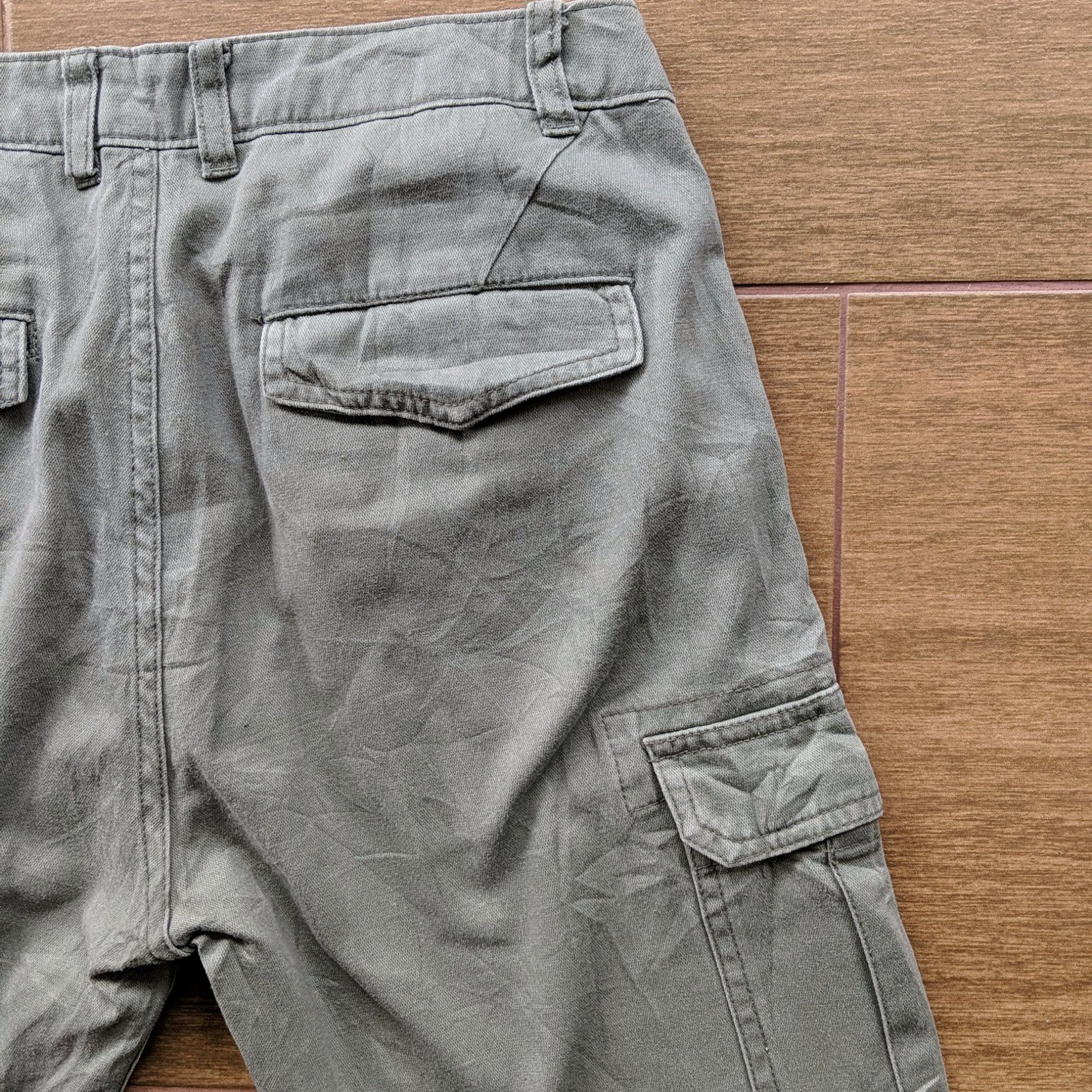 Japanese Brand × Vintage Vintage Earth Music Distressed Cargo Trousers Pants Size US 27 - 12 Thumbnail