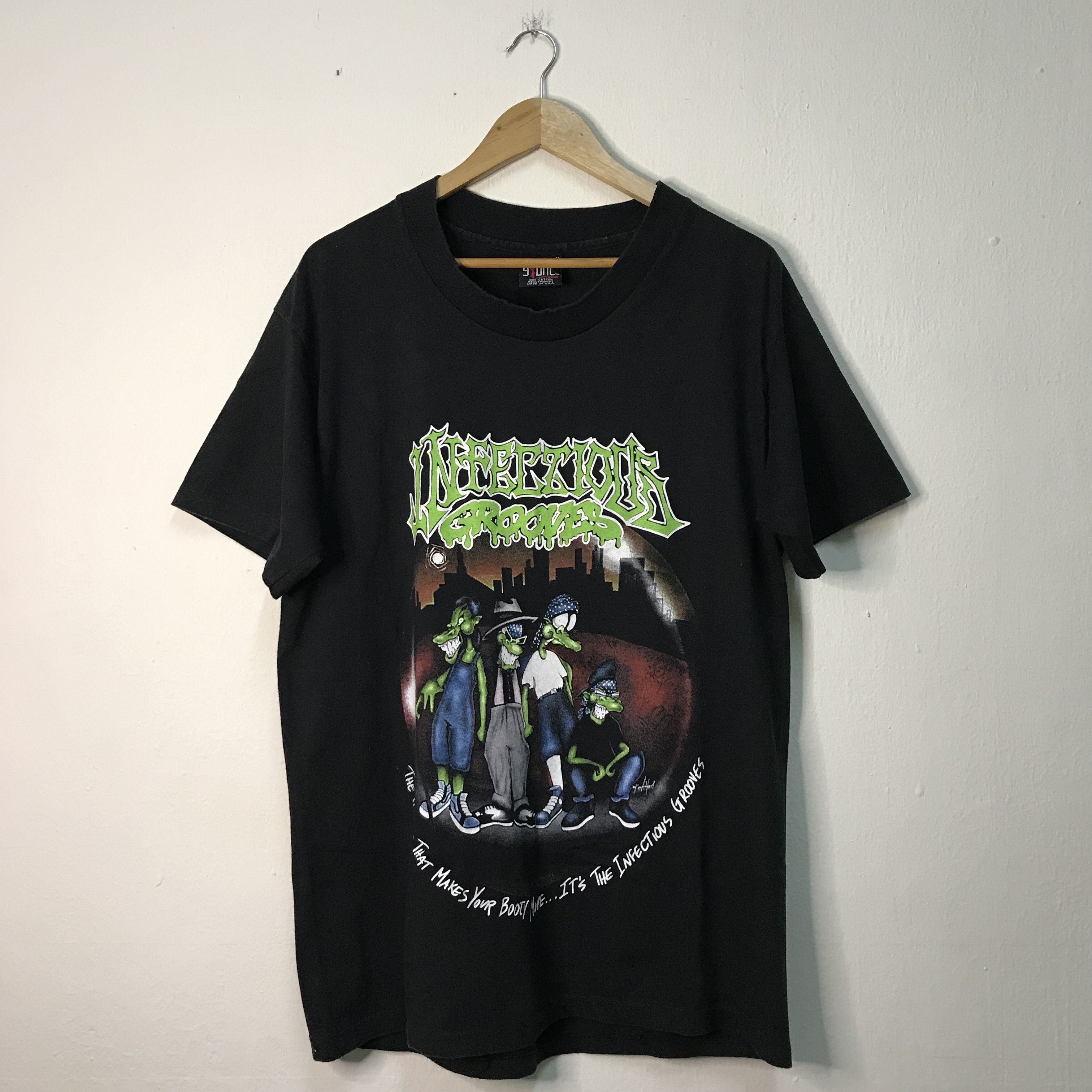 Vintage Vintage 90's Infectious Grooves Suicidal Tendencies T