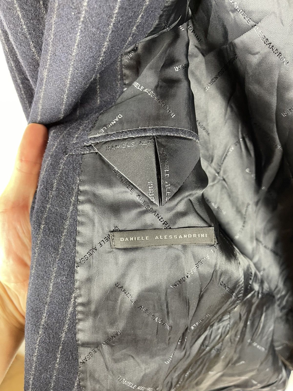 Daniele Alessandrini RRP 470€! Daniele Alessandrini striped navy 3 button blazer Size 40R - 11 Thumbnail