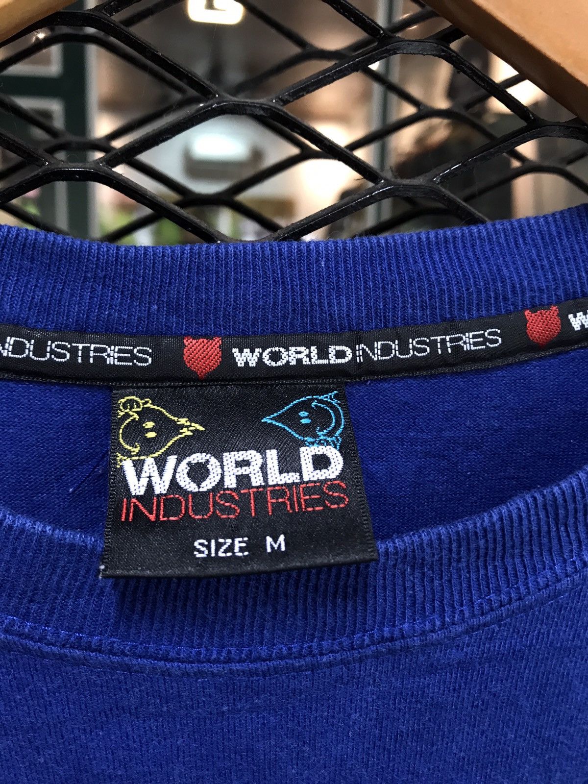 Hook-Ups × Vintage WORLD INDUSTRIES SHIRT Size US M / EU 48-50 / 2 - 7 Thumbnail