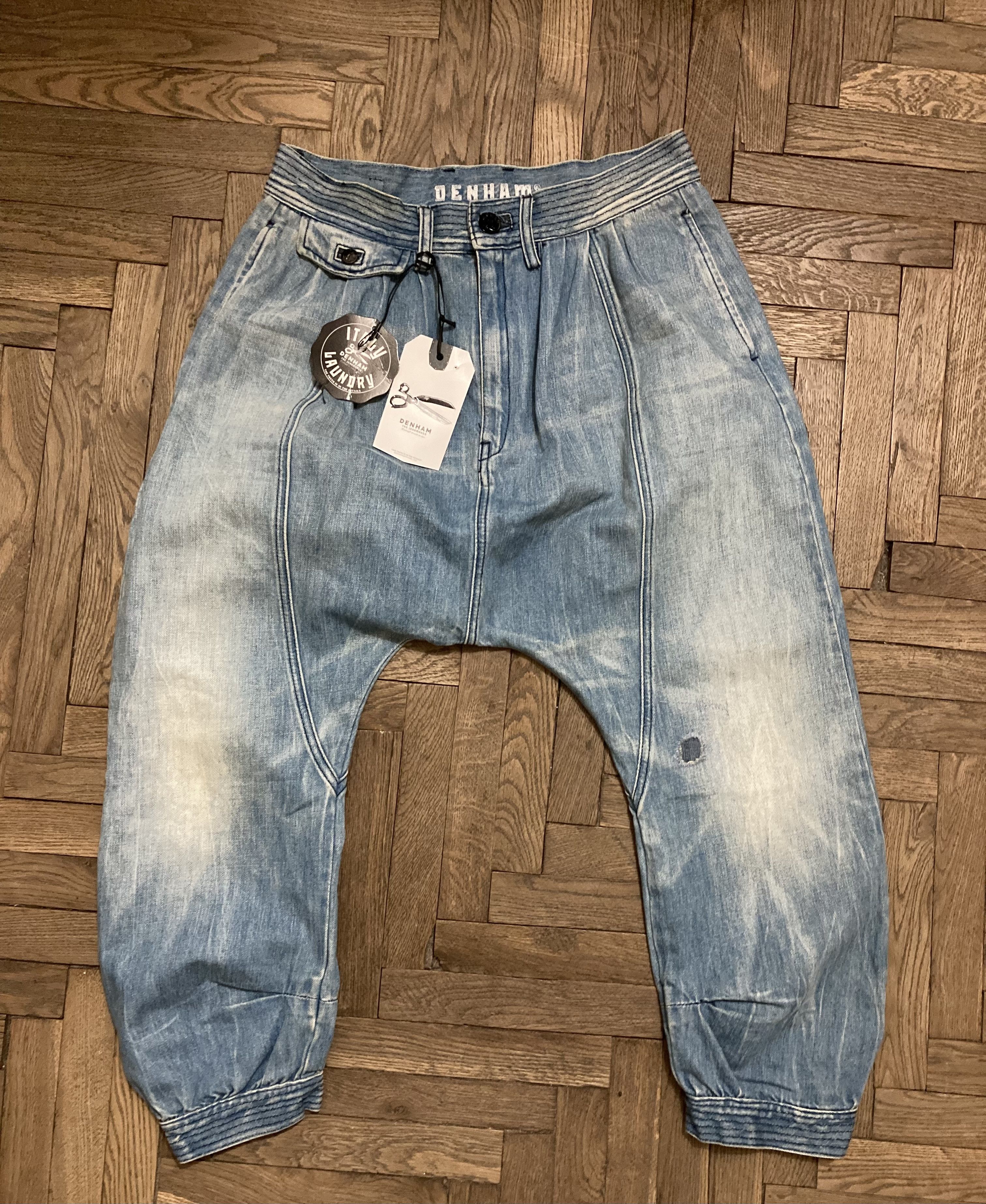 Denham Distressed Italy Laundry Cropped Jeans.Art.03014