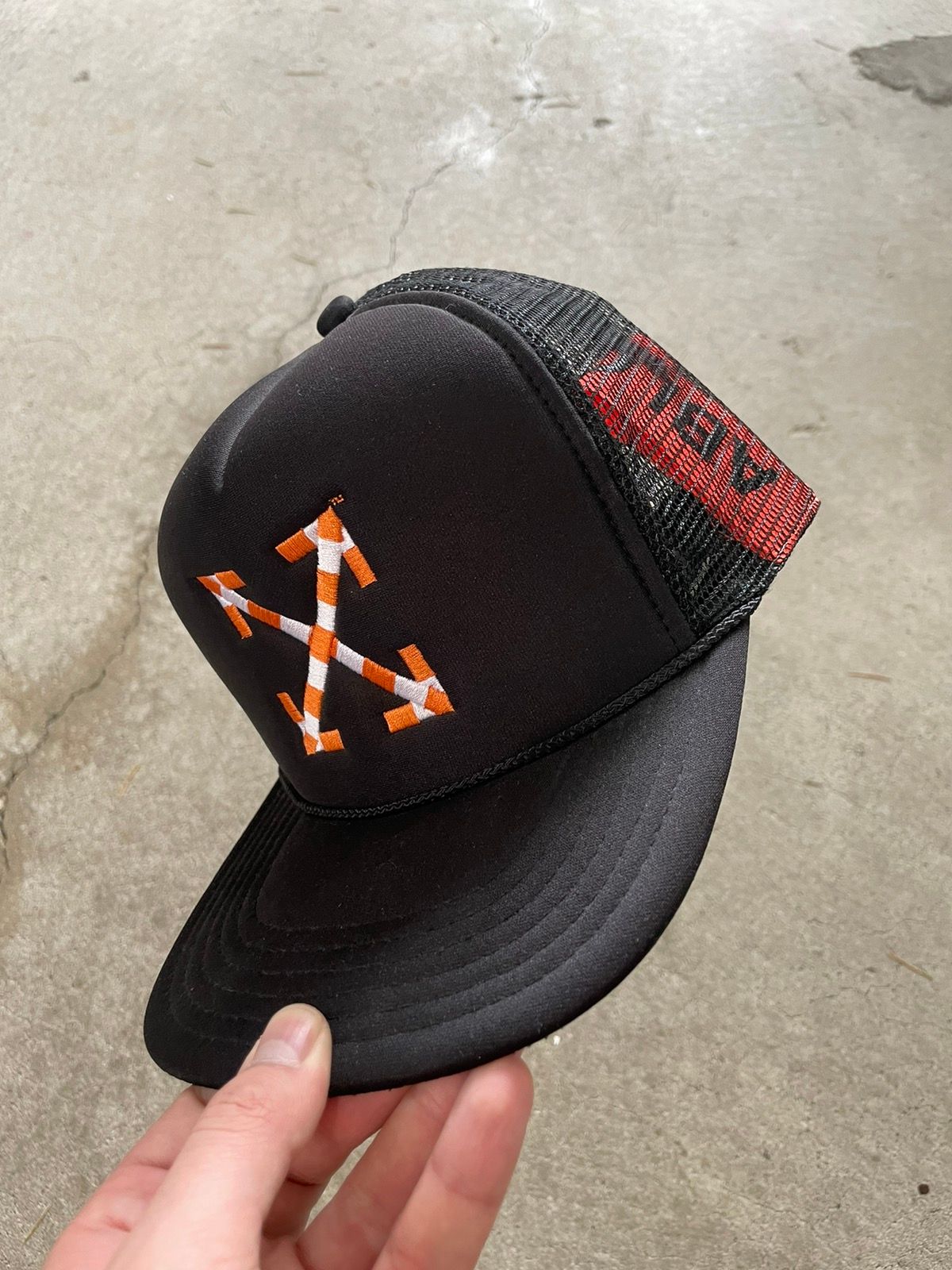 Virgil Abloh X MCA Figures Of Speech Arrows Trucker Hat Black for
