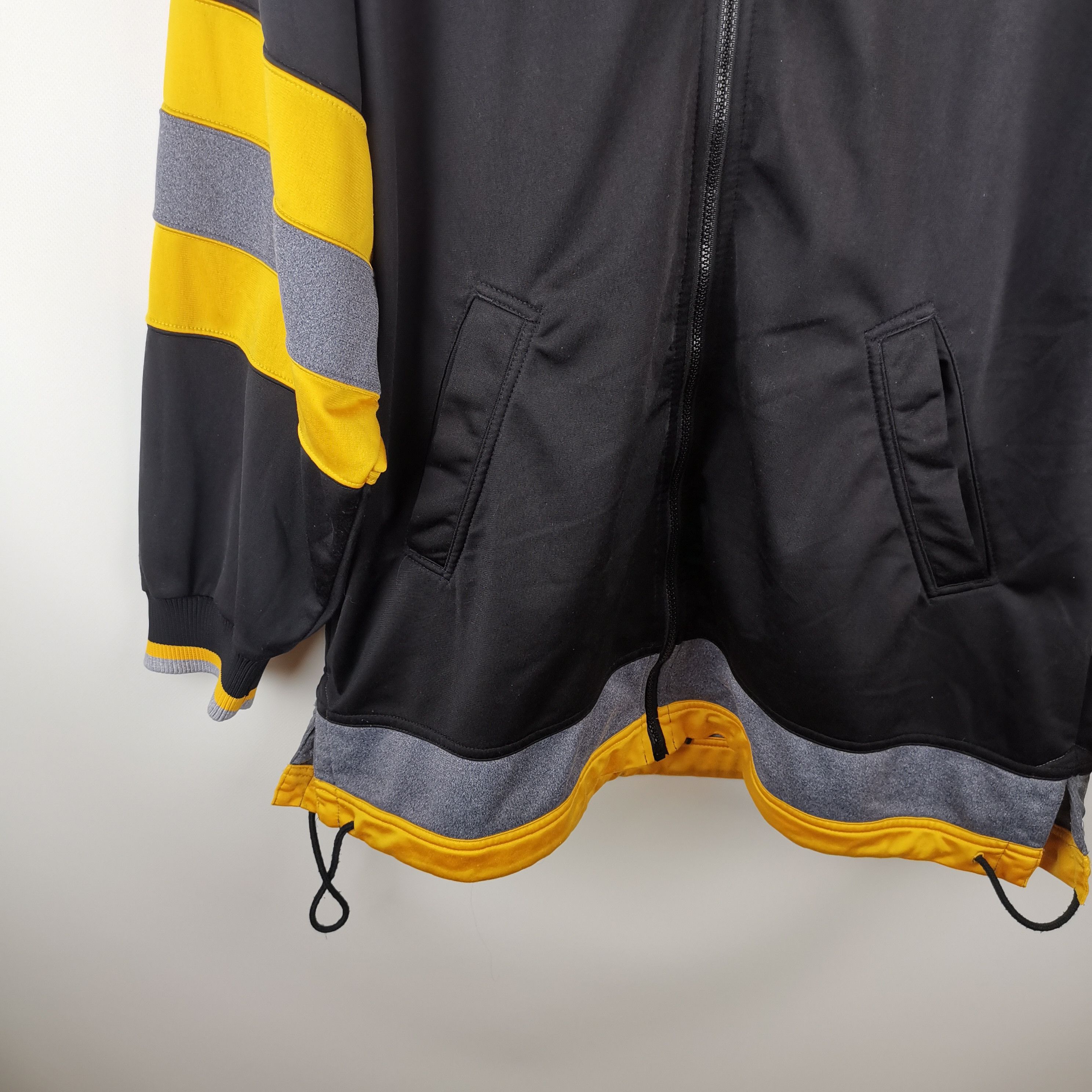 Nike Nike vintage 90s big logo track top bomber jacket Size US L / EU 52-54 / 3 - 8 Thumbnail