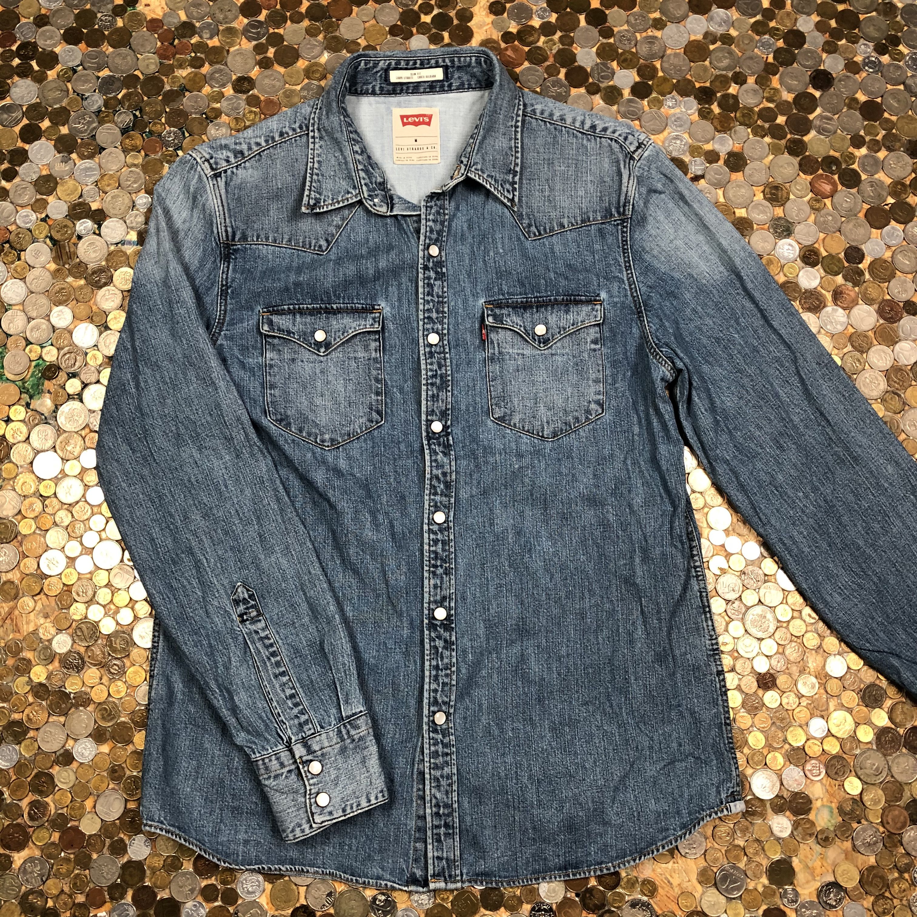 Levi's Levi's Vintage Denim Shirt buttons up 90's | Grailed