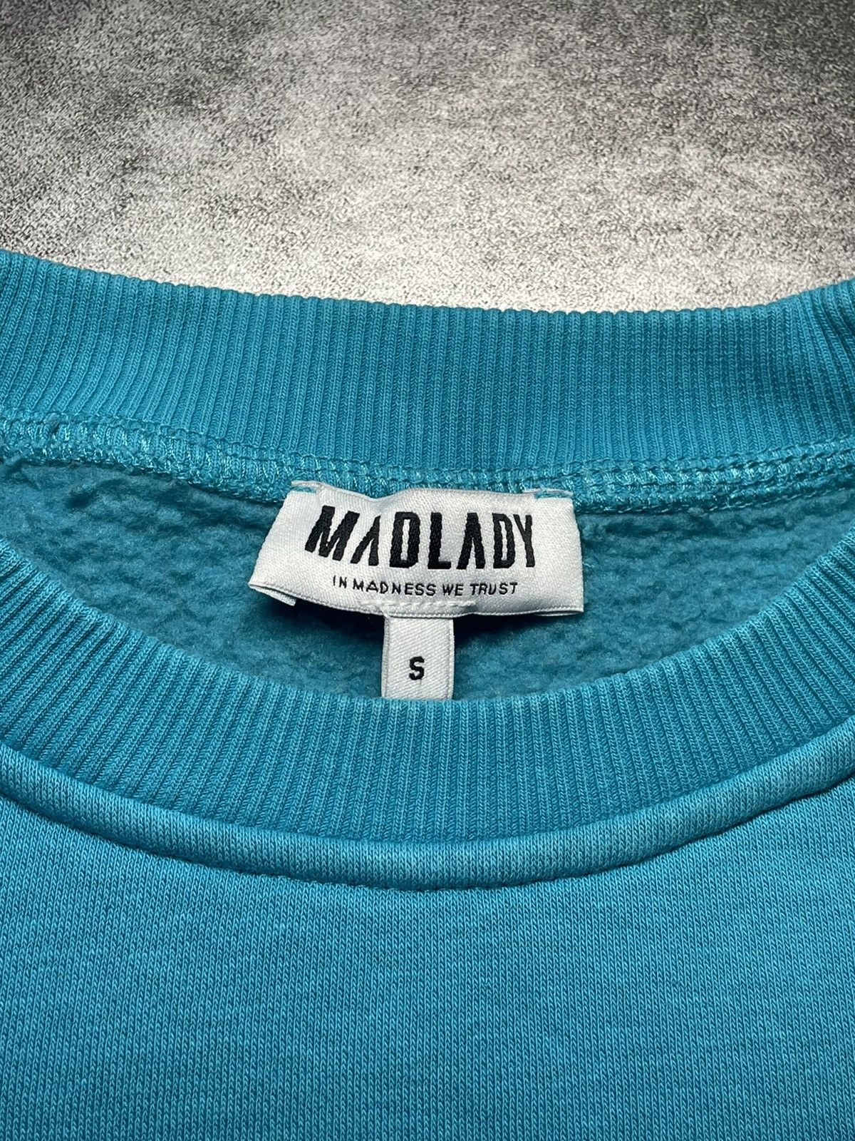 Vintage 💥Offers💥Vintage Sweatshirt Streetwear Boxy Fit Center Logo Size S / US 4 / IT 40 - 7 Thumbnail
