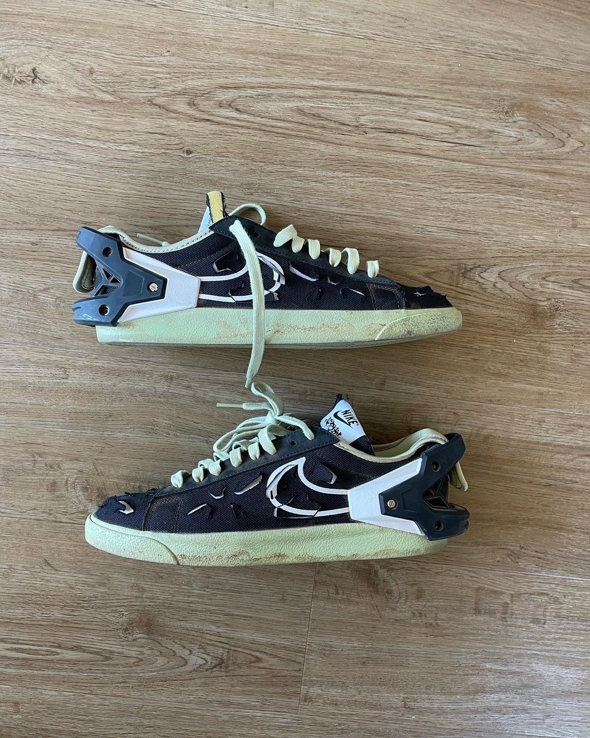 nike blazer low olive