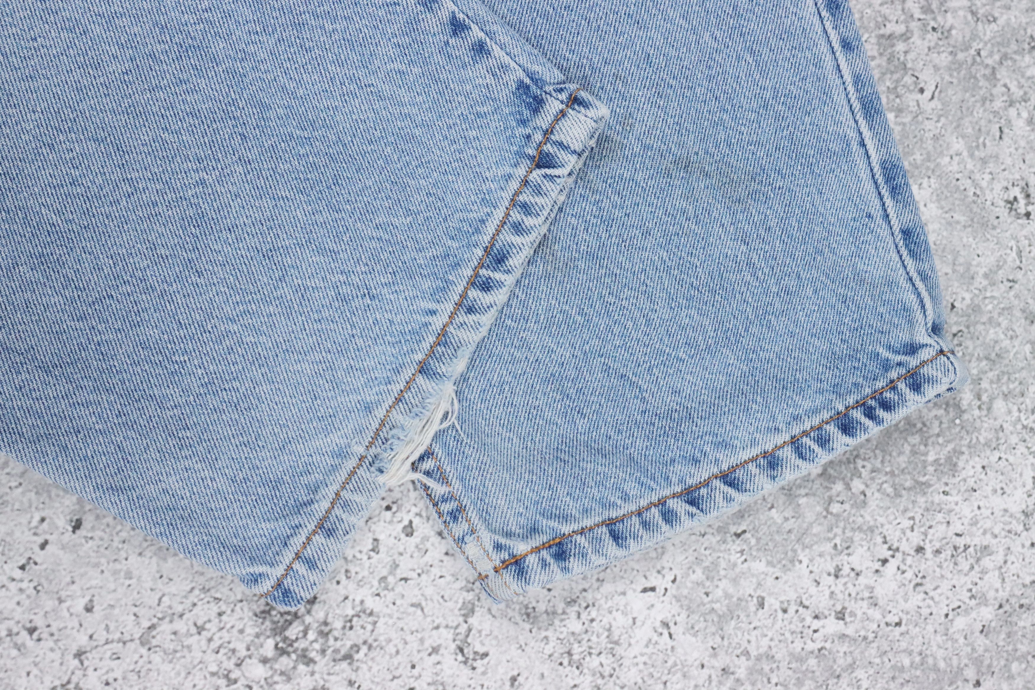 Levi's × Levi's Vintage Clothing × Vintage 90s Levis White Tab Light Wash Denim Jeans Size US 36 / EU 52 - 16 Thumbnail